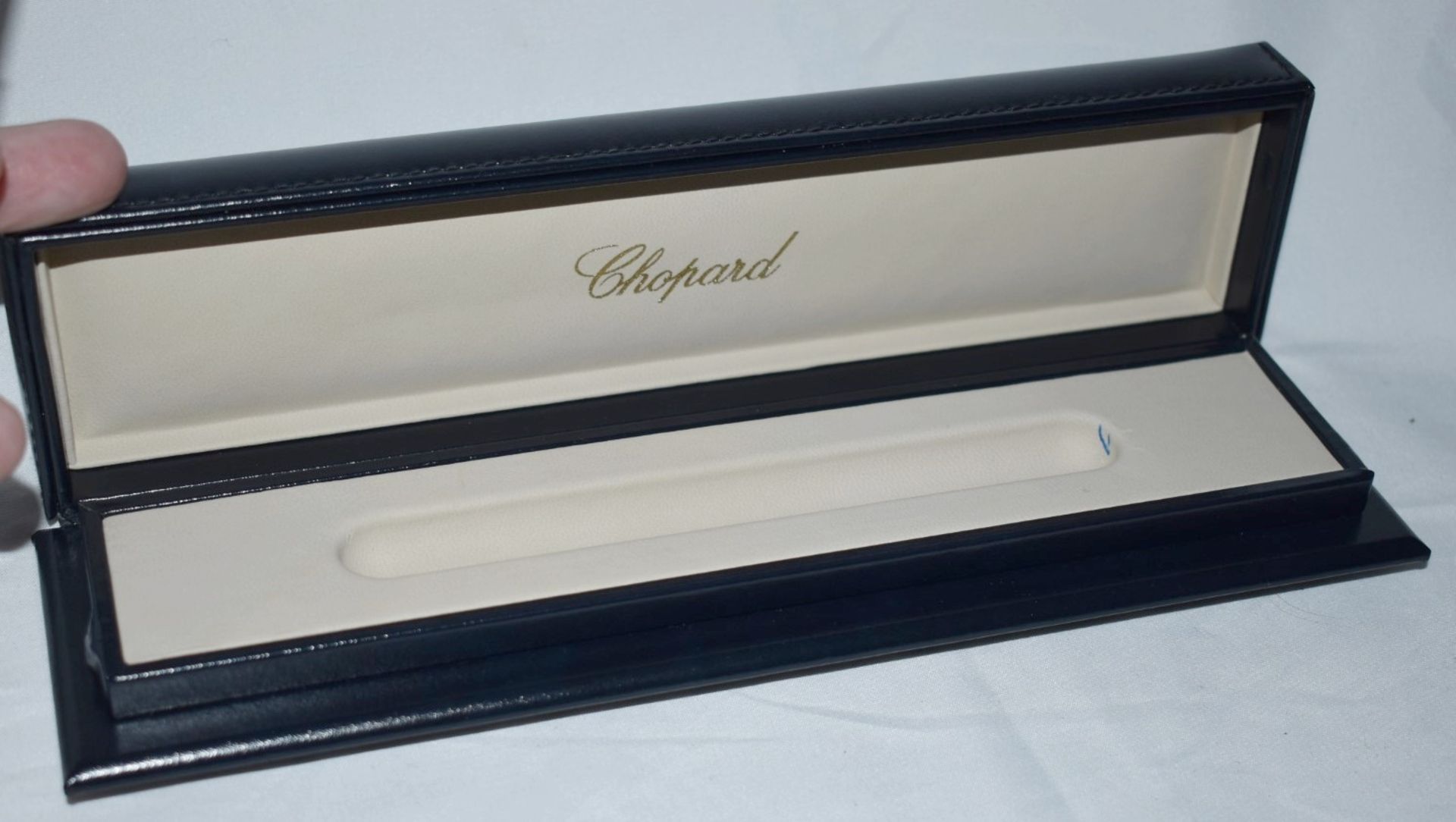 1 x CHOPARD 'Classic' Luxury Ballpoint Pen With Presentation Case, Navy Blue - Boxed Stock - - Image 8 of 11