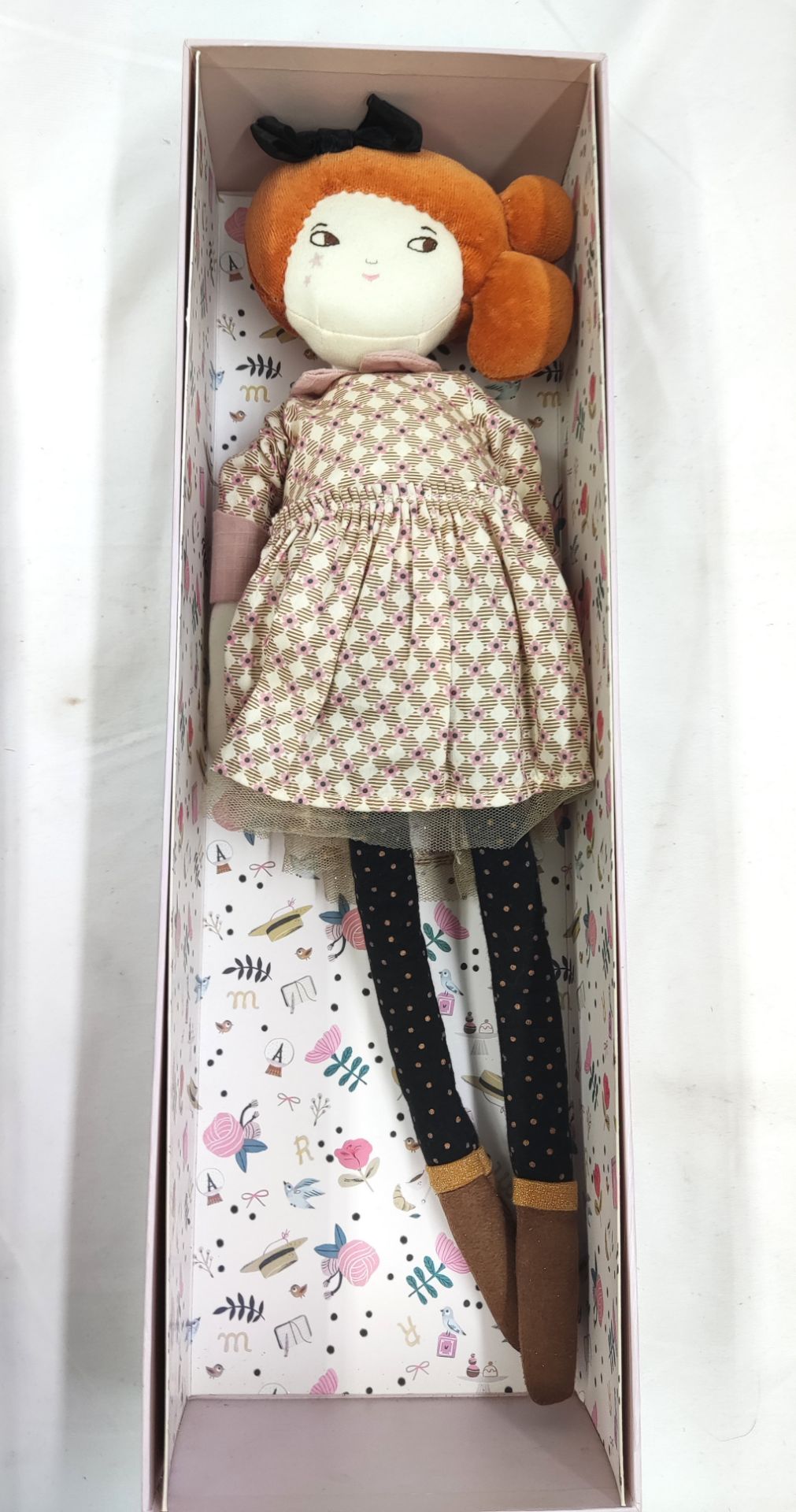 1 x MOULIN ROTY Madame Constance 47cm Les Parisiennes Doll - New/Boxed - Original RRP £60.00 - Image 5 of 10