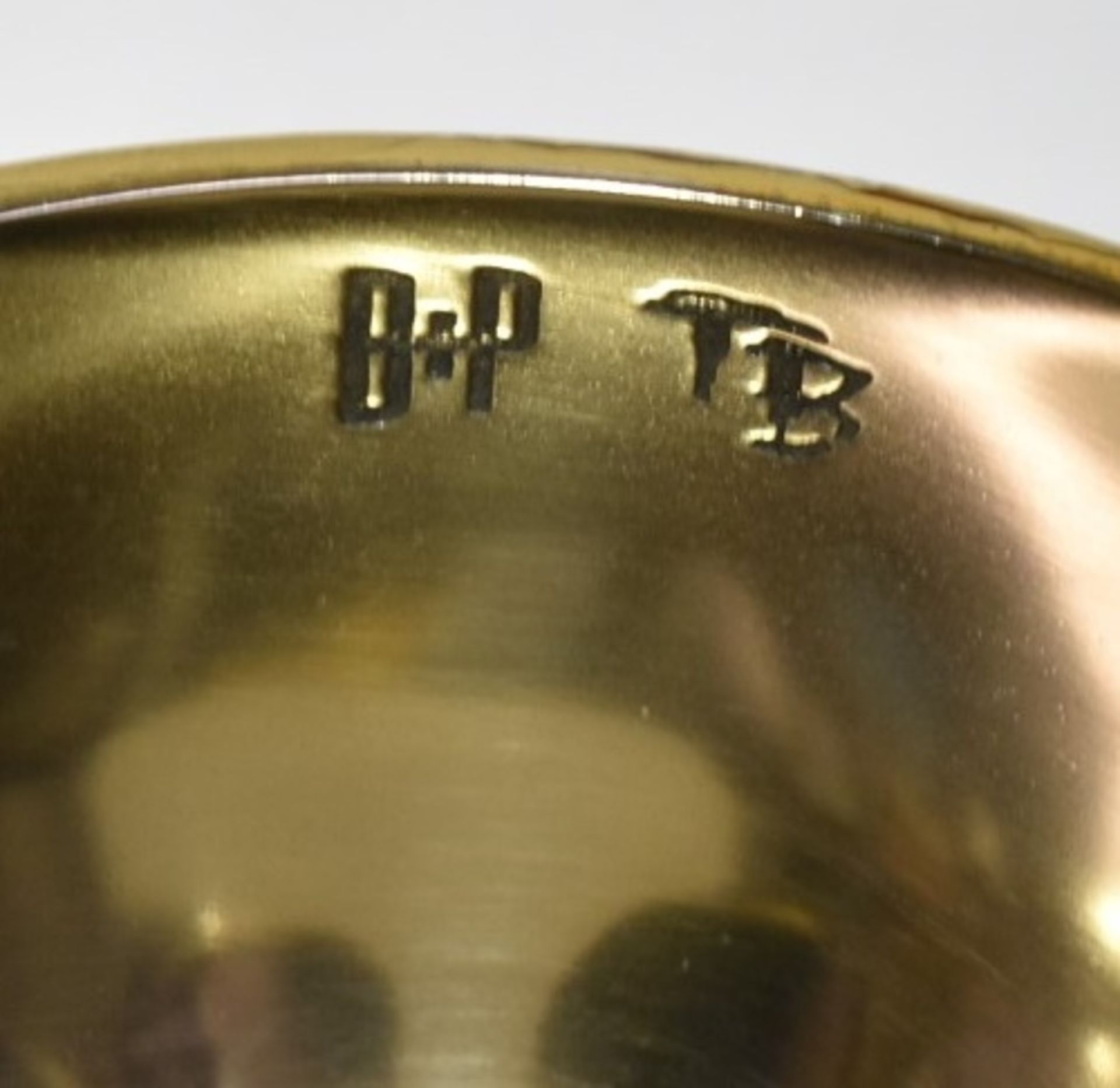 1 x BUSTER+PUNCH x TRAVIS BAKER (Blink-182) Designer Brass Skull Bowl, 18cm - Original Price £189.00 - Image 4 of 13