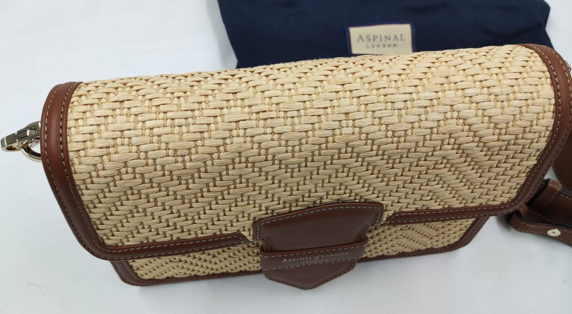 1 x ASPINAL OF LONDON Natural Chevron Raffia Resort Bag - New/Boxed - RRP £495 - Ref: 6939483/ - Image 3 of 15