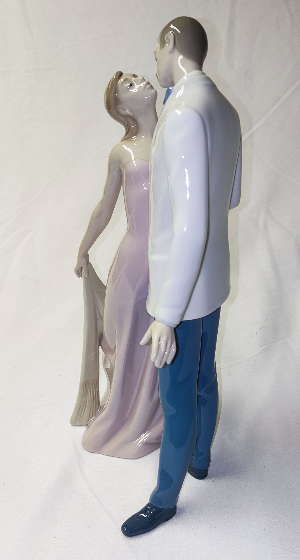 1 x LLADRO Happy Anniversary Porcelain Statue - New/Boxed - RRP £520.00 - Ref: /HOC232/HC5 - CL987 - - Image 19 of 25