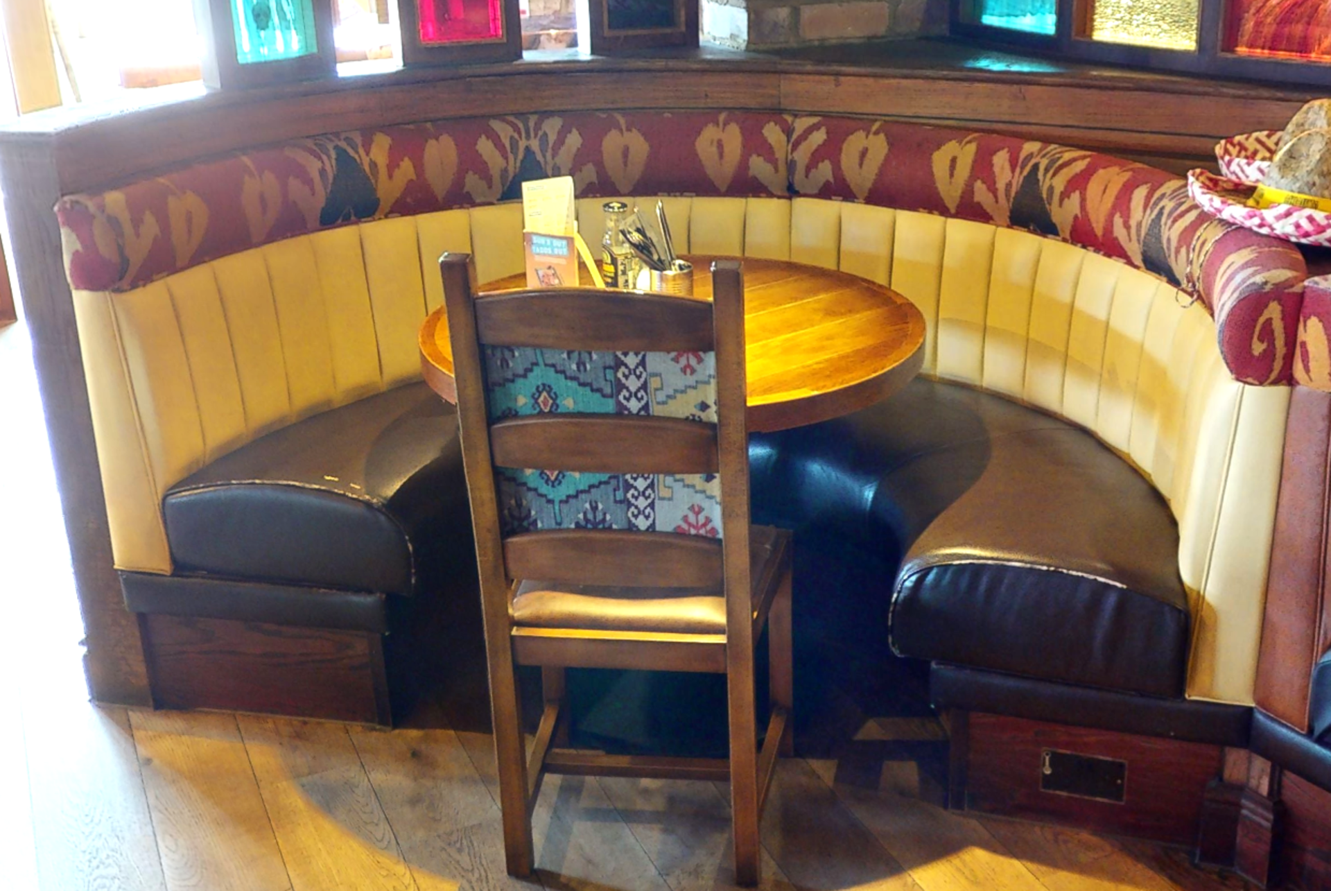 1 x Restaurant C Shape Seating Booth - Features Brown Faux Leather Seat Pads and Yellow Ribbed - Image 2 of 2