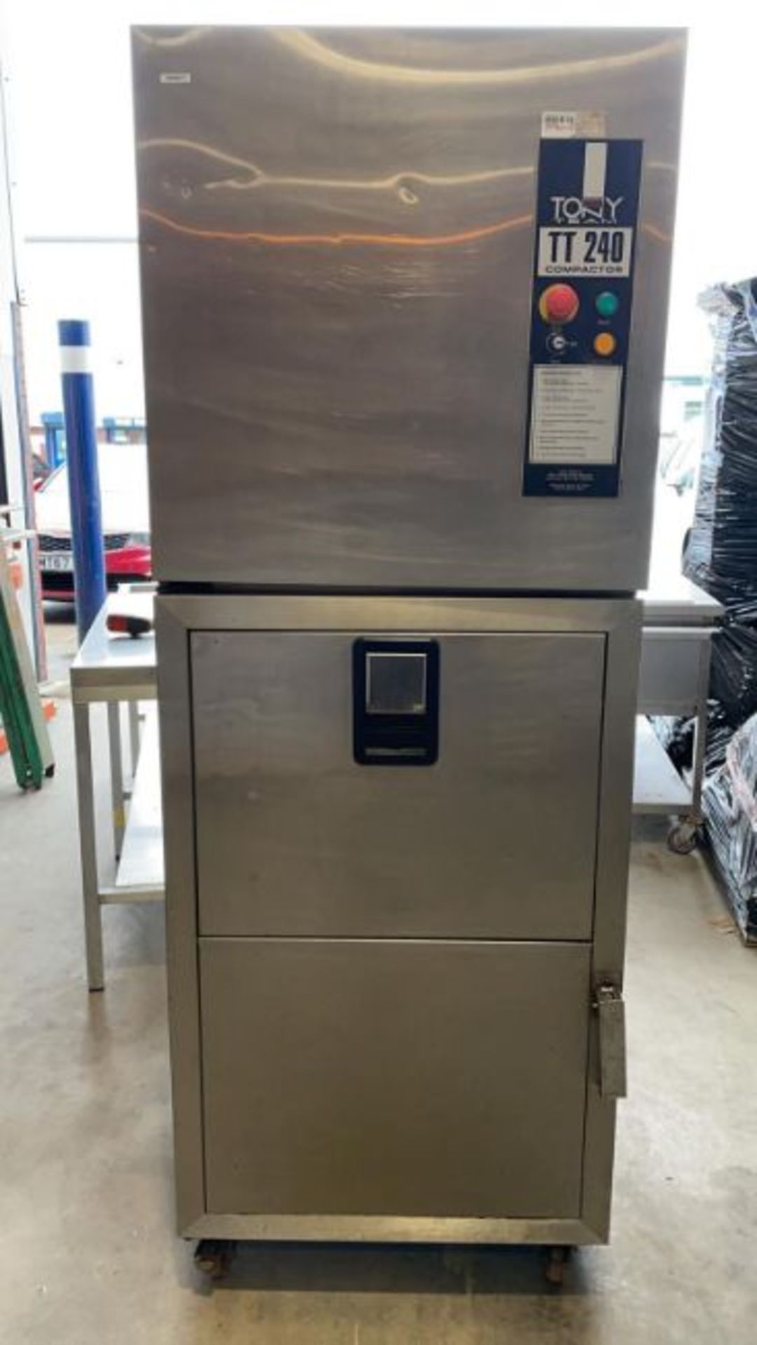 1 x Tony Team TT240 Bag Compactor With 240l Capacity - Stainless Steel Finish - CL011 - Location: - Image 3 of 10