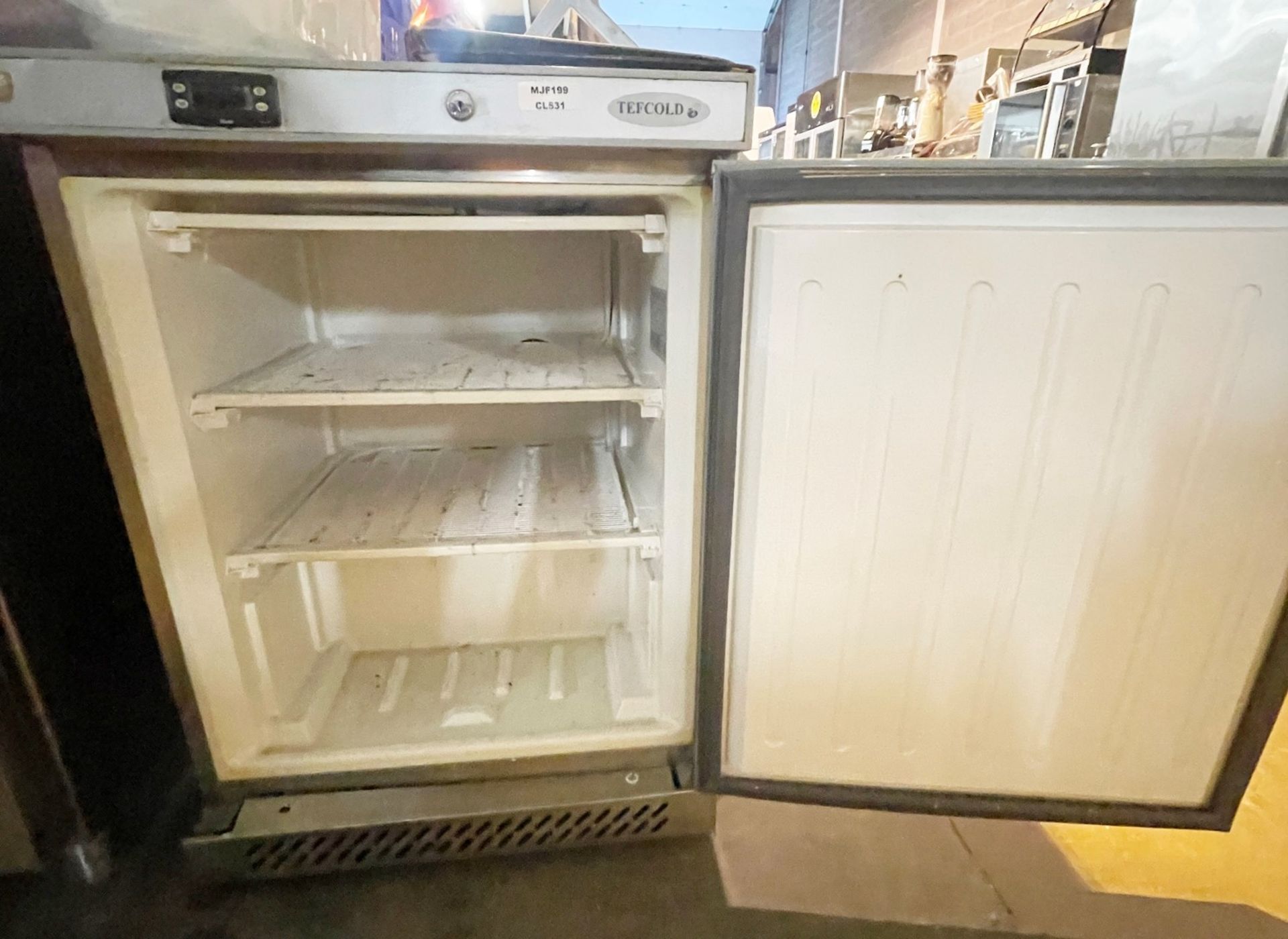 1 x Tefcold UF200S Undercounter Freezer - Image 2 of 2