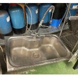 1 x Stainless Steel Sink Basin With Spray Hose Mixer Tap