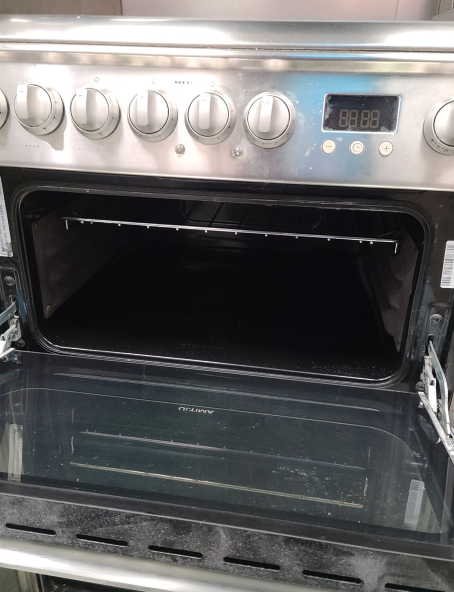 1 x Hotpoint HUI611X Electric Cooker With Double Oven, Four Burner Hob and Stainless Steel Finish - Image 7 of 9