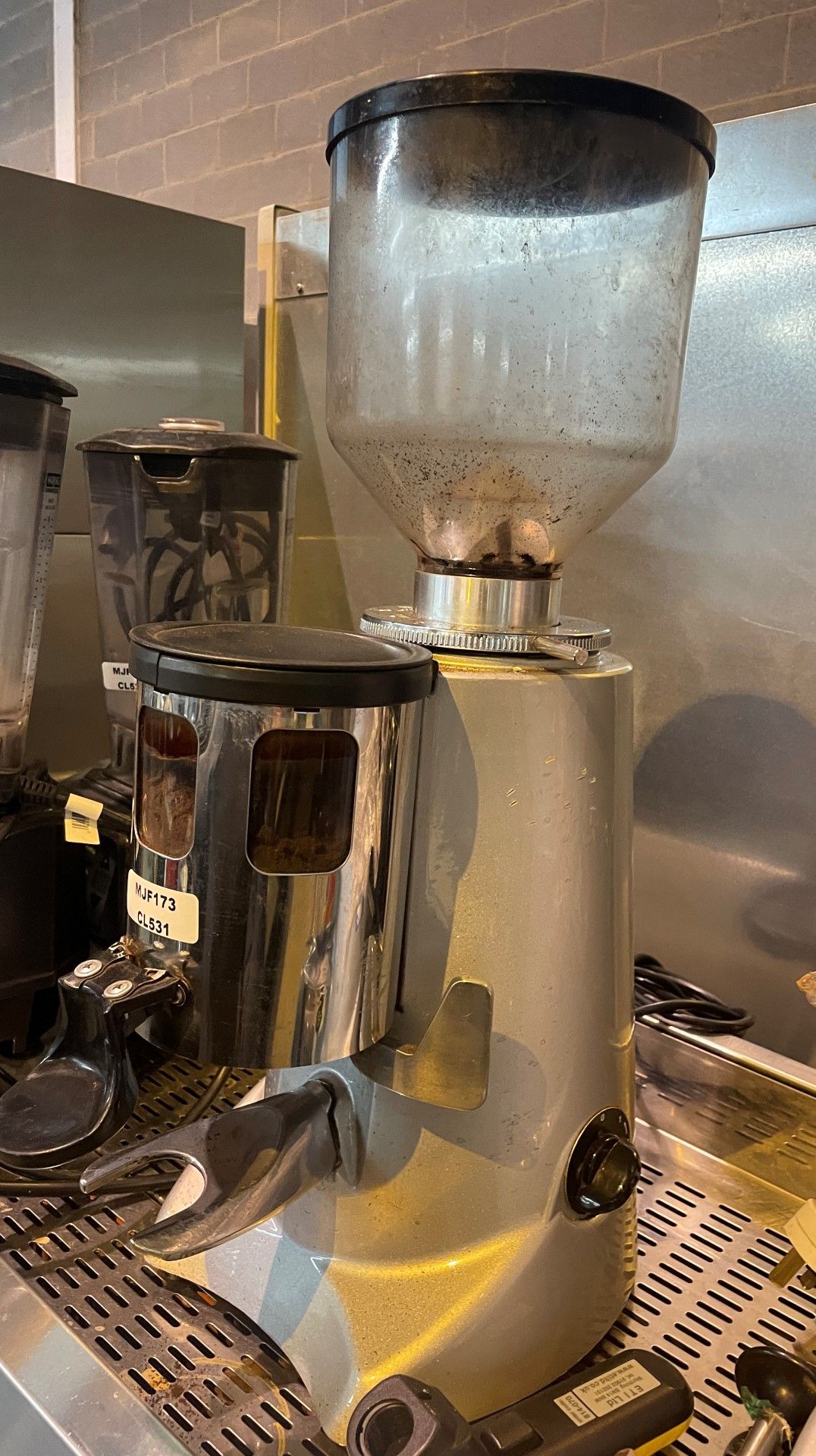 1 x Fiorenzato Commercial Coffee Grinder - Image 6 of 8