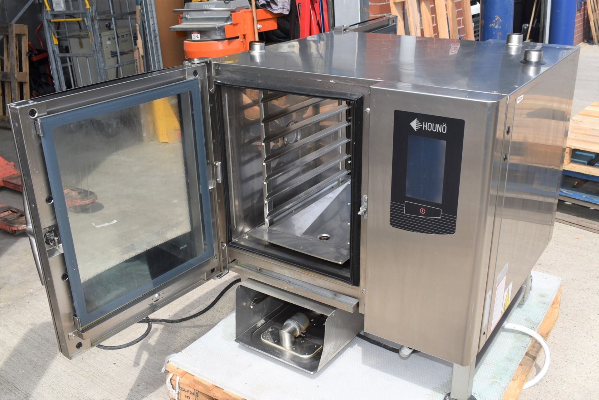 1 x Houno 6 Grid Electric Passthrough Door Combi Oven - 3 Phase With Pre-Set Cooking Options - Image 4 of 17