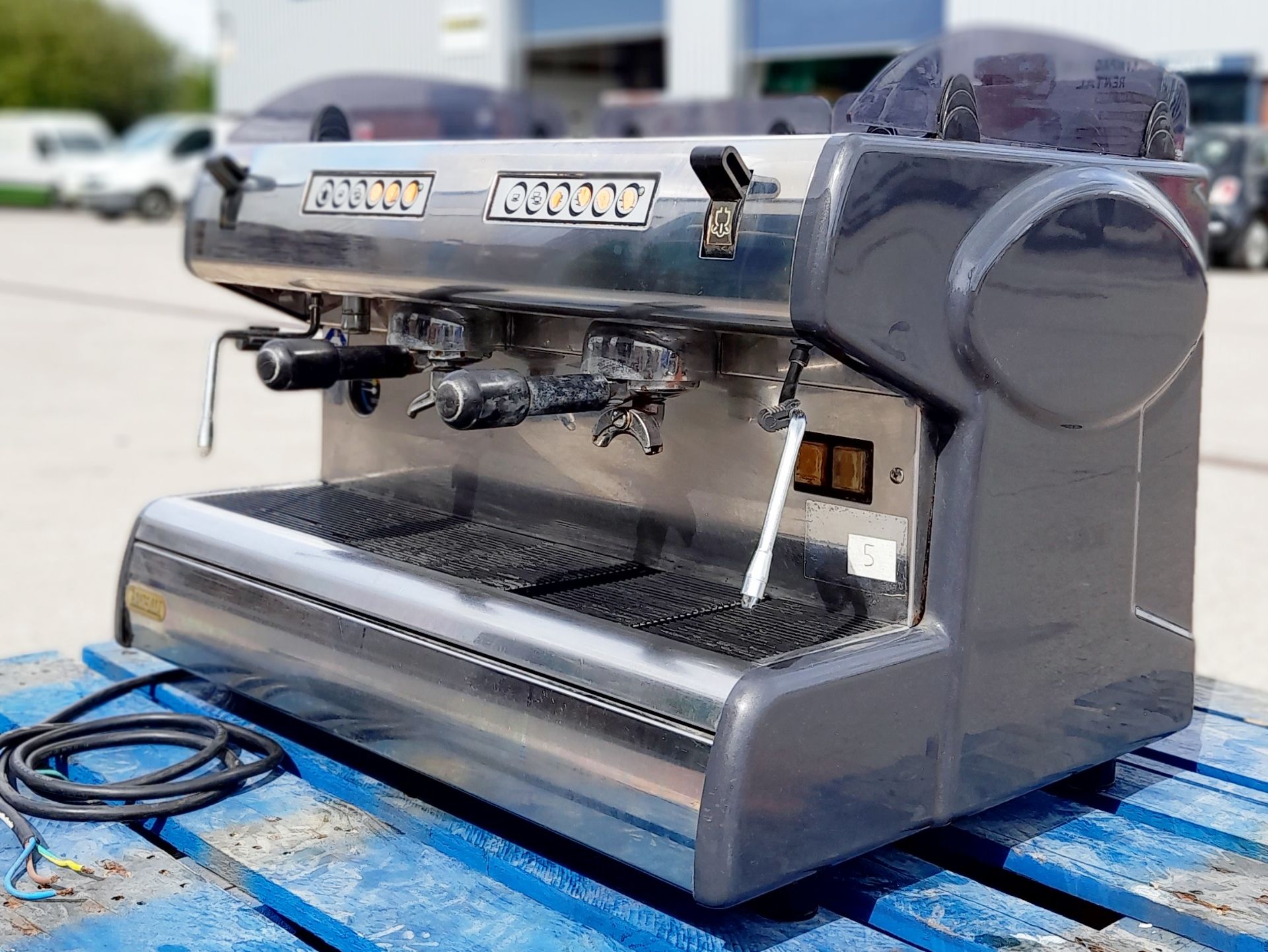 1 x Carimali Commercial Espresso Coffee Machine - CL011 - Location: Altrincham WA14