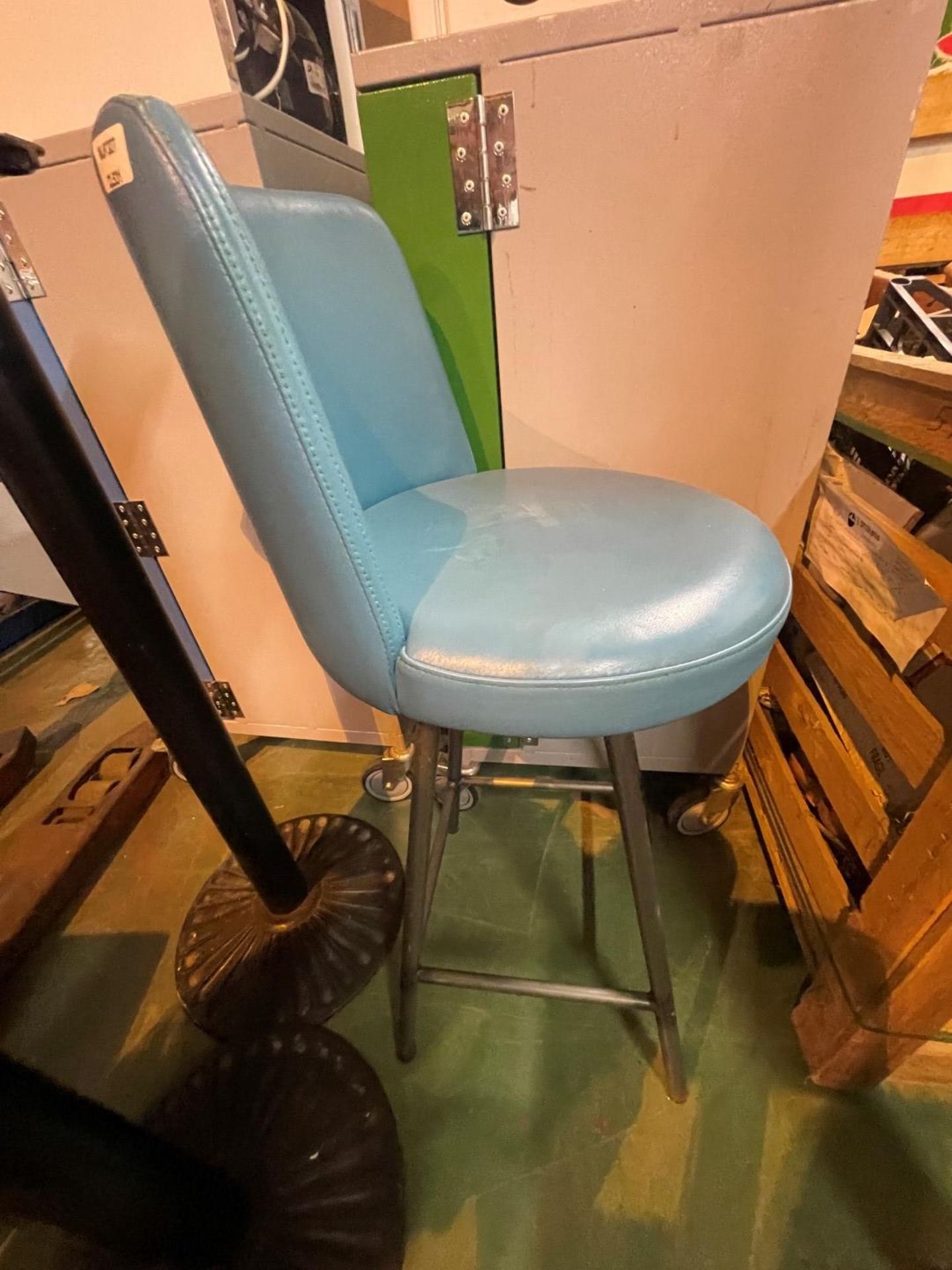 4 x Bar Stools With Blue Leather Upholstery and Metal Bases With Footrests - Dimensions: H76/104 - Image 4 of 7