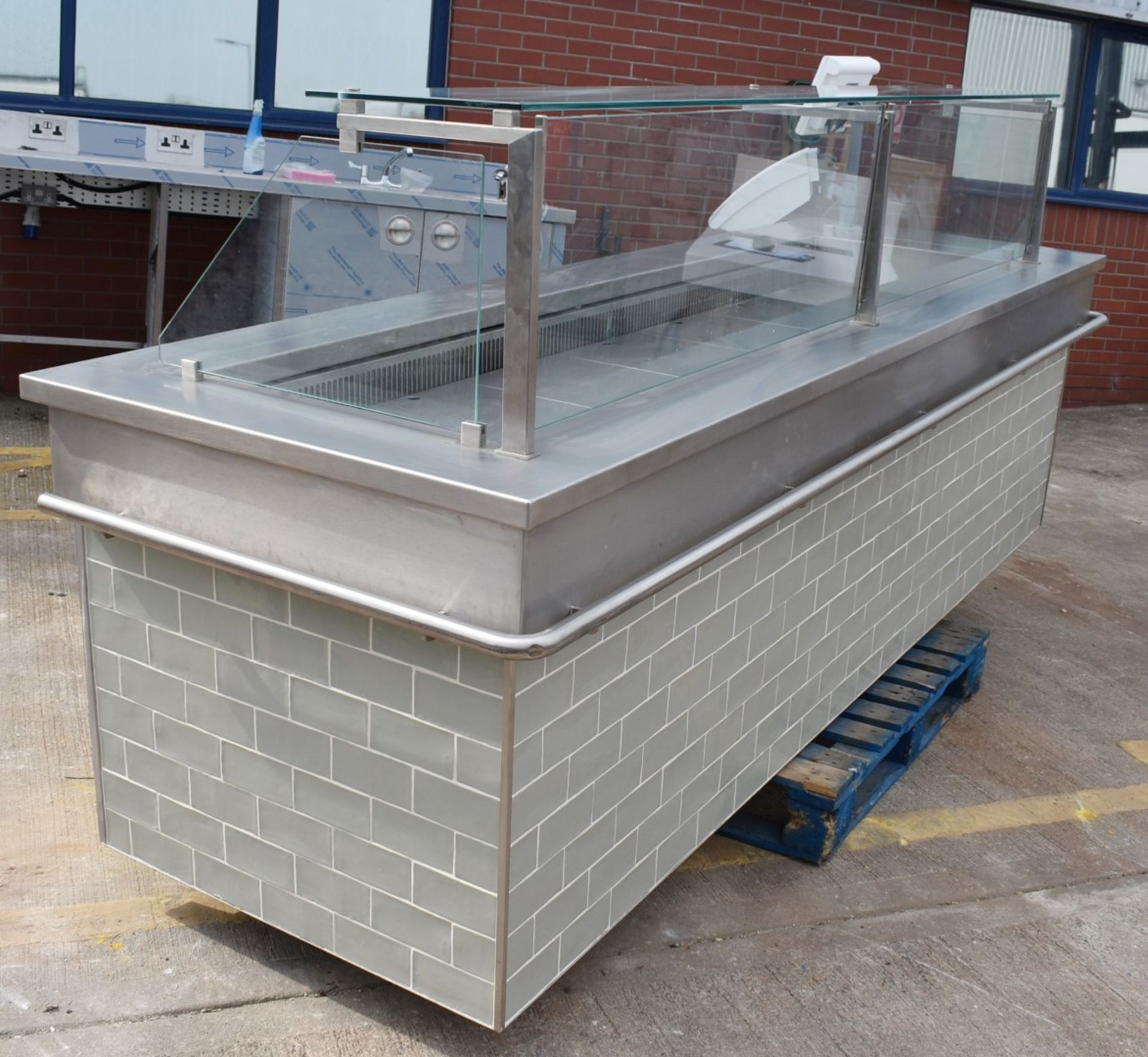 1 x Commercial Food Display Counter Featuring a Fan Blown Well, Glass Viewing Screen, Tiles Front