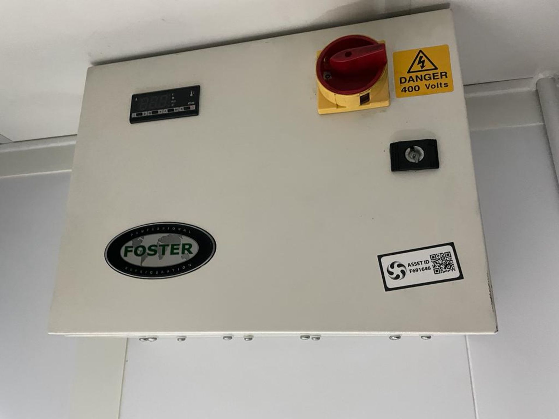 1 x Fosters Cold Room Condensing Unit With Control Panel and Outdoor Unit - Image 5 of 8