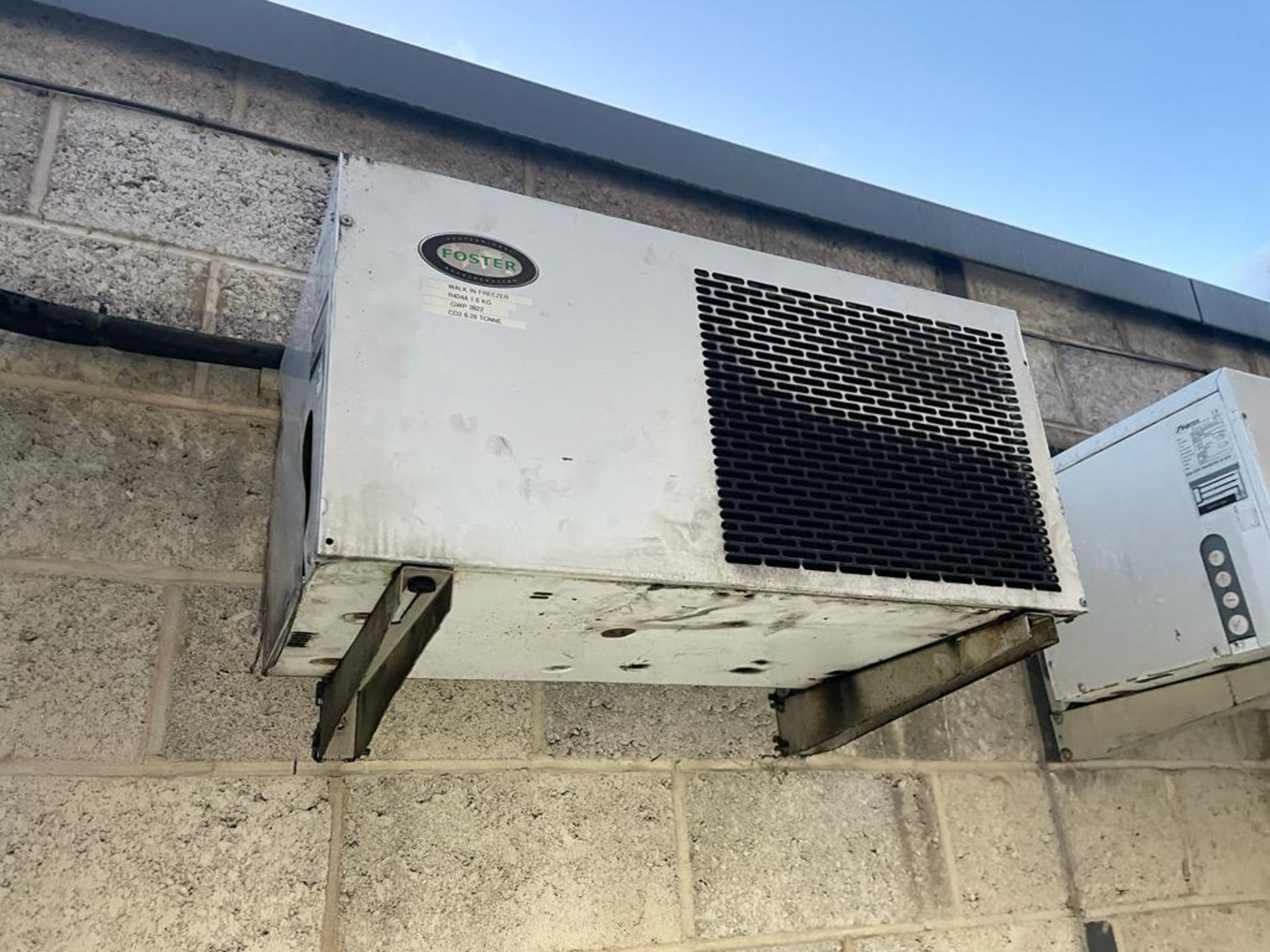 1 x Fosters Cold Room Condensing Unit With Control Panel and Outdoor Unit - Image 8 of 8