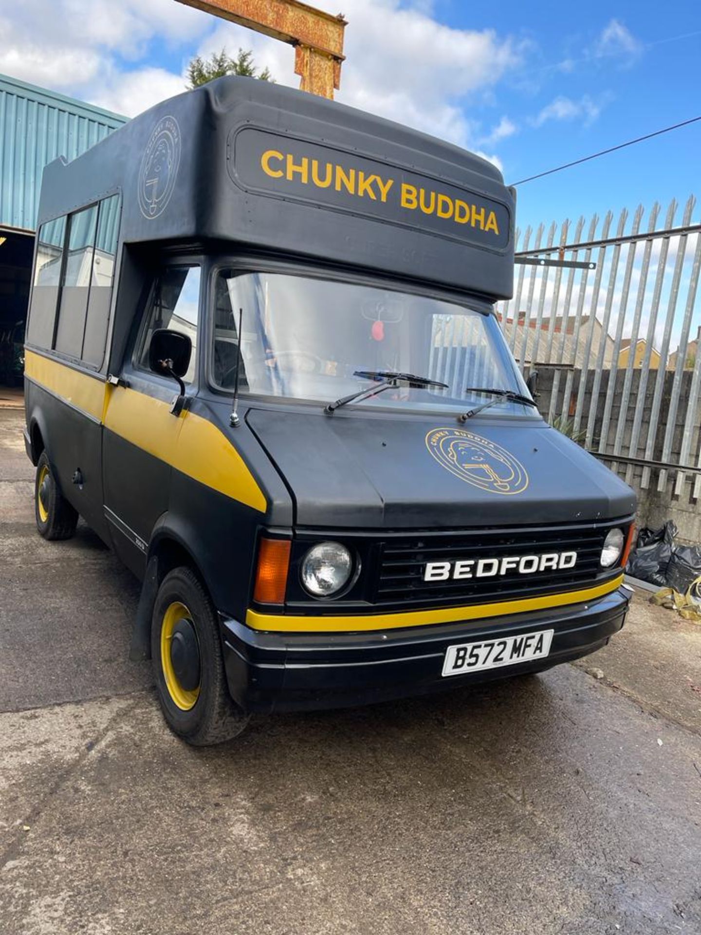 1 x 1984 Bedford CF Converted Catering Van - CL847 - Location: Swansea SA6 - Image 8 of 11