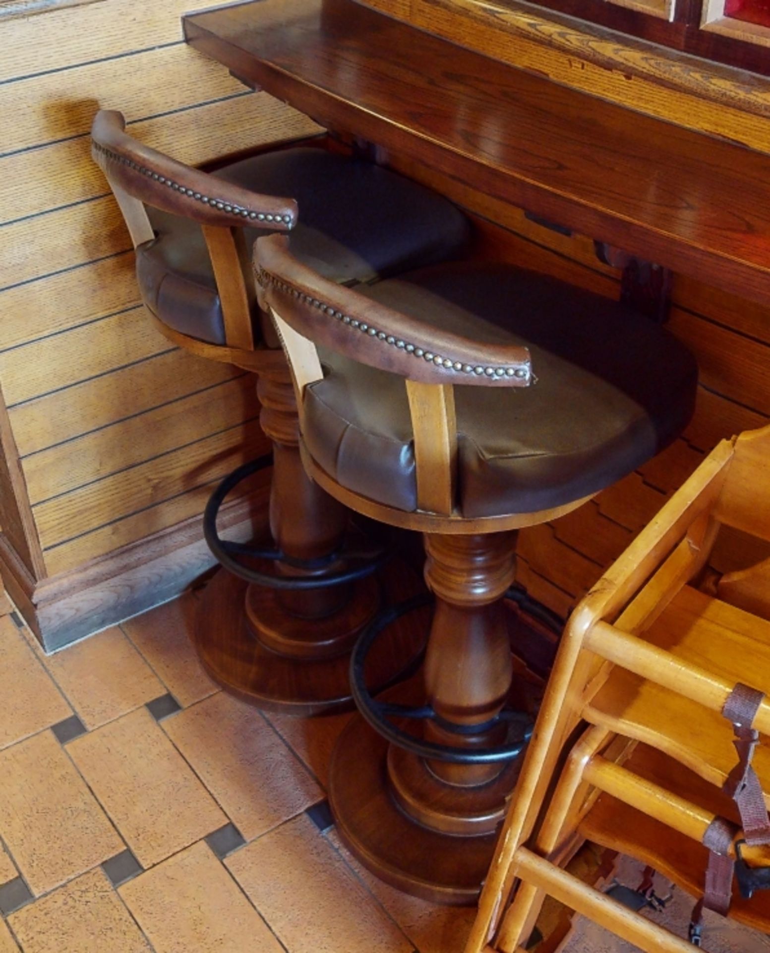 2 x Bar Stools With Wooden Column Pedestals, Full Circle Footrests, Cushioned Seats and Back Rests - - Image 3 of 3