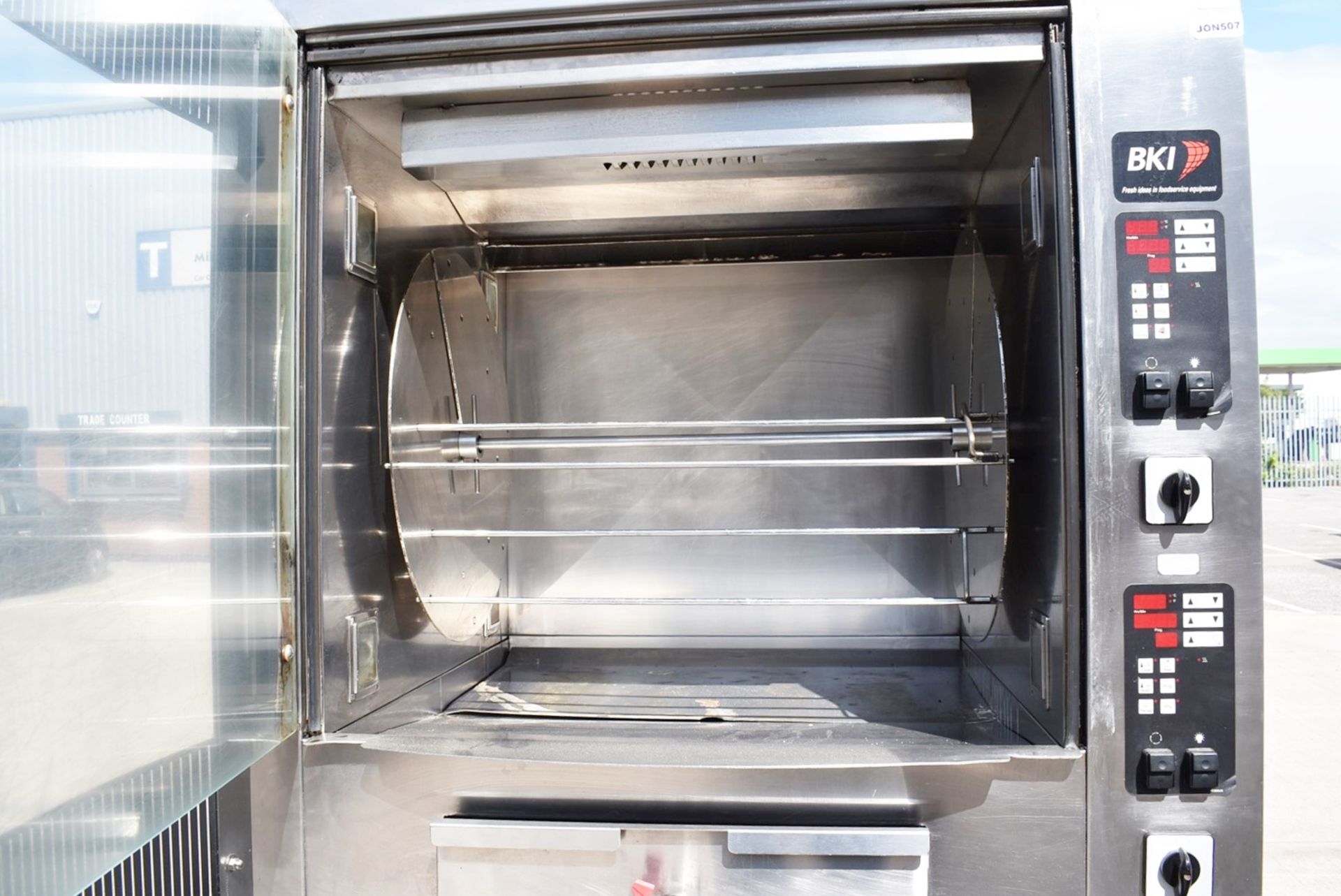 1 x BKI BBQ King Commercial Double Rotisserie Chicken Oven With Stand - Type VGUK16 - 3 Phase - Image 18 of 21