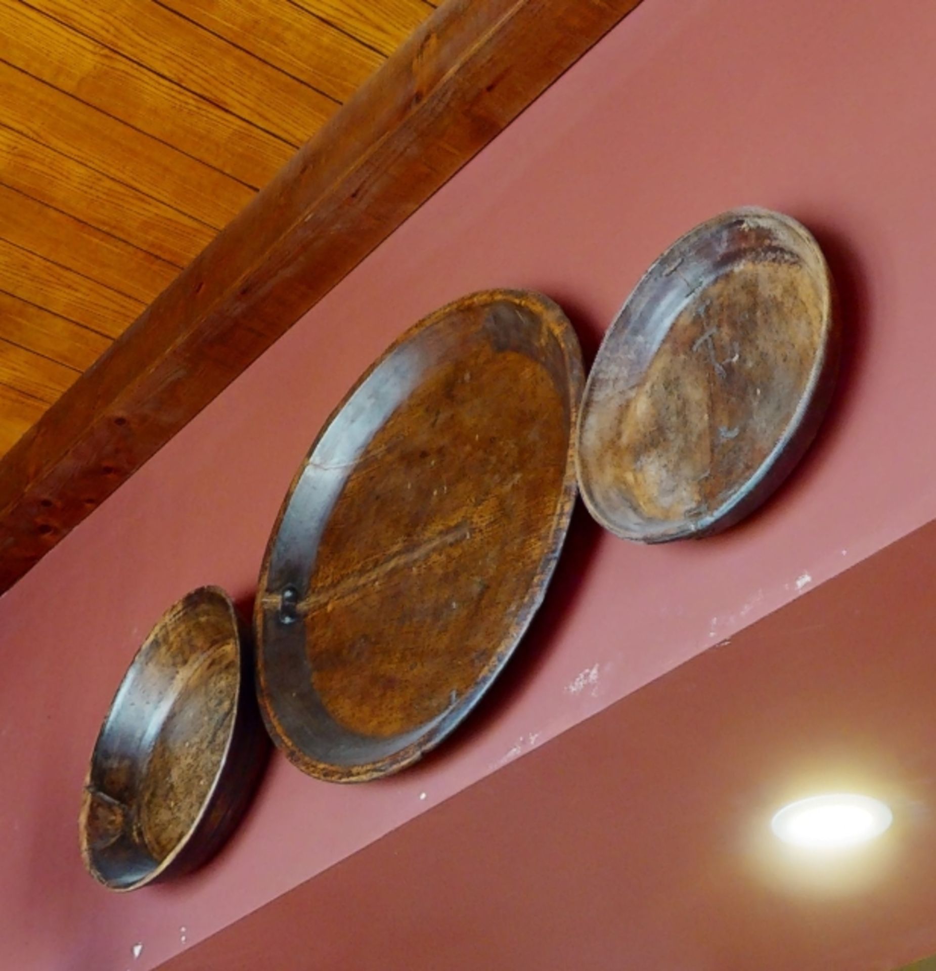 11 x Large Rustic Wooden Dishes - Wall Art From a Mexican Themed Restaurant - Image 2 of 8
