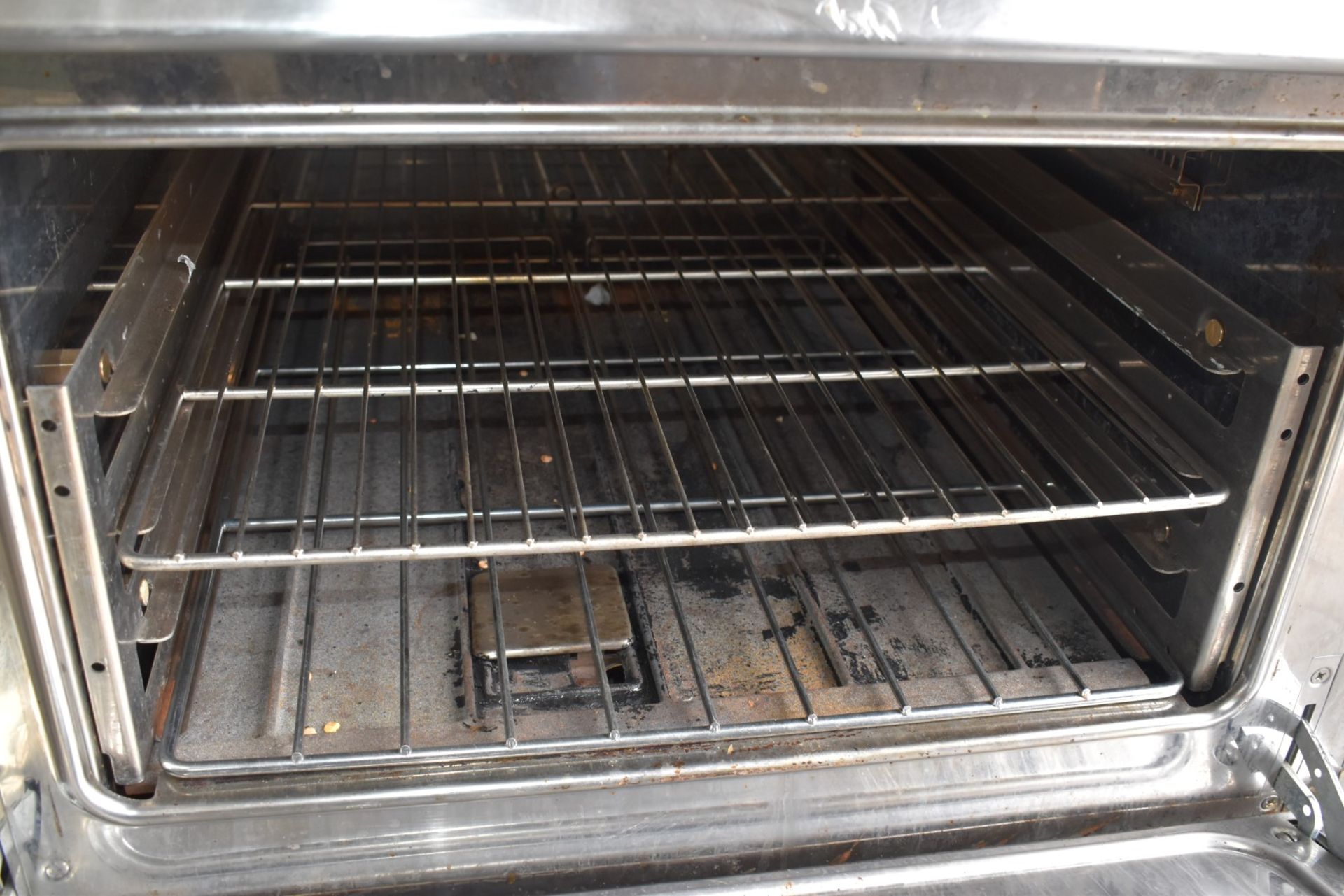 1 x Zanussi 6 Burner Gas Range Cooker with a Stainless Steel Exterior - Image 2 of 18