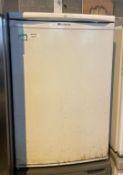 1 x Hotpoint MC05 Undercounter Refrigerator