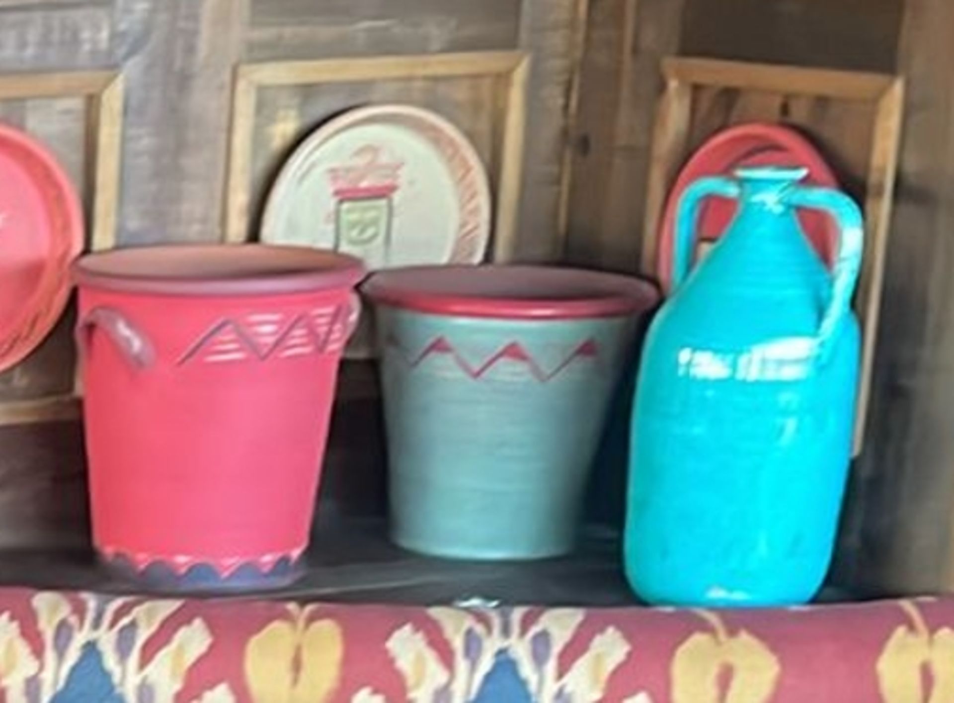 Approx 14 x Assorted Jugs, Vases and Buckets From a Mexican Themed Restaurant Restaurant - Image 2 of 7