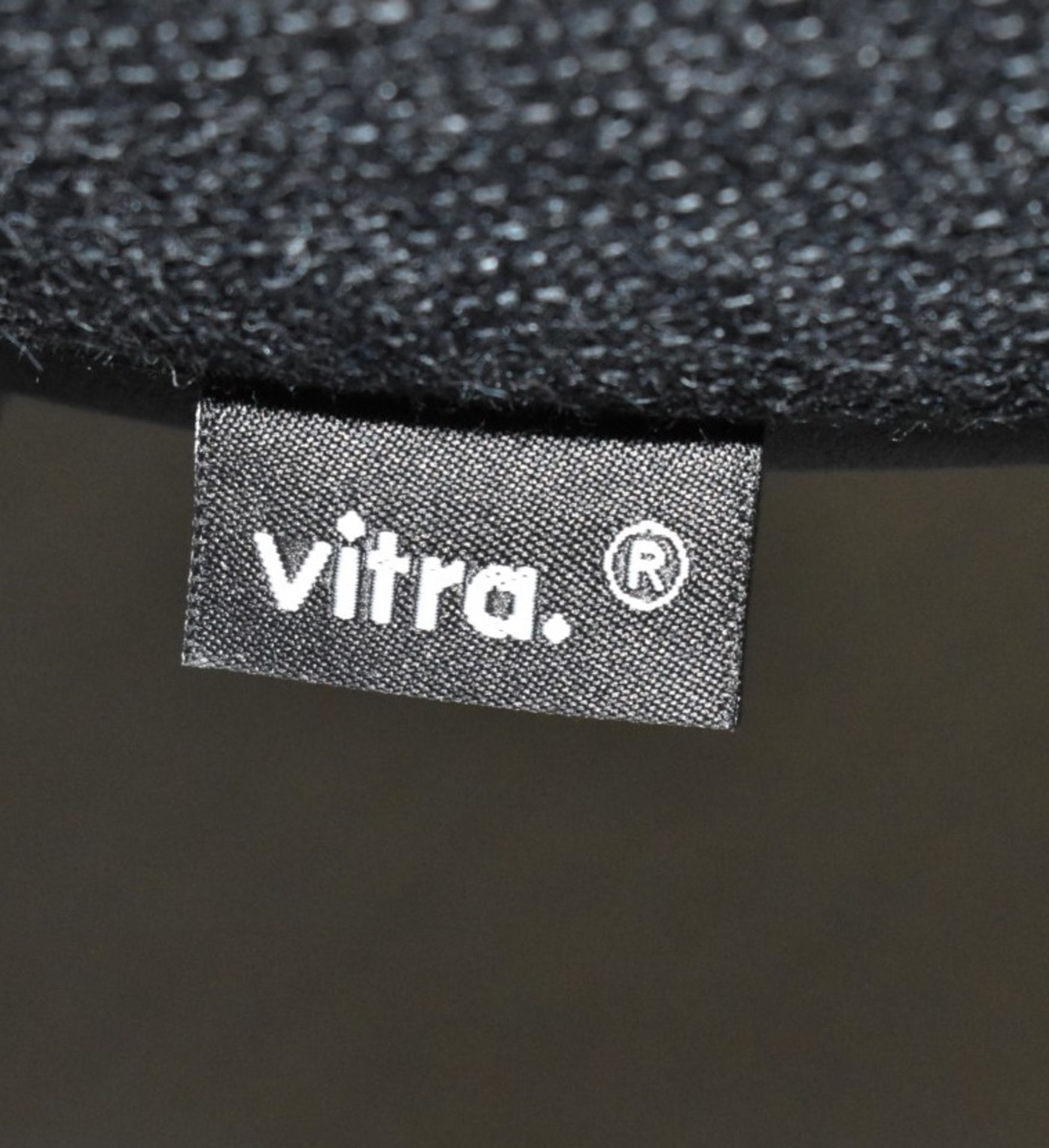 1 x VITRA 'Softshell' Fabric Upholstered Designer Plastic Armchair, in Anthracite Grey - RRP £885.00 - Image 8 of 9