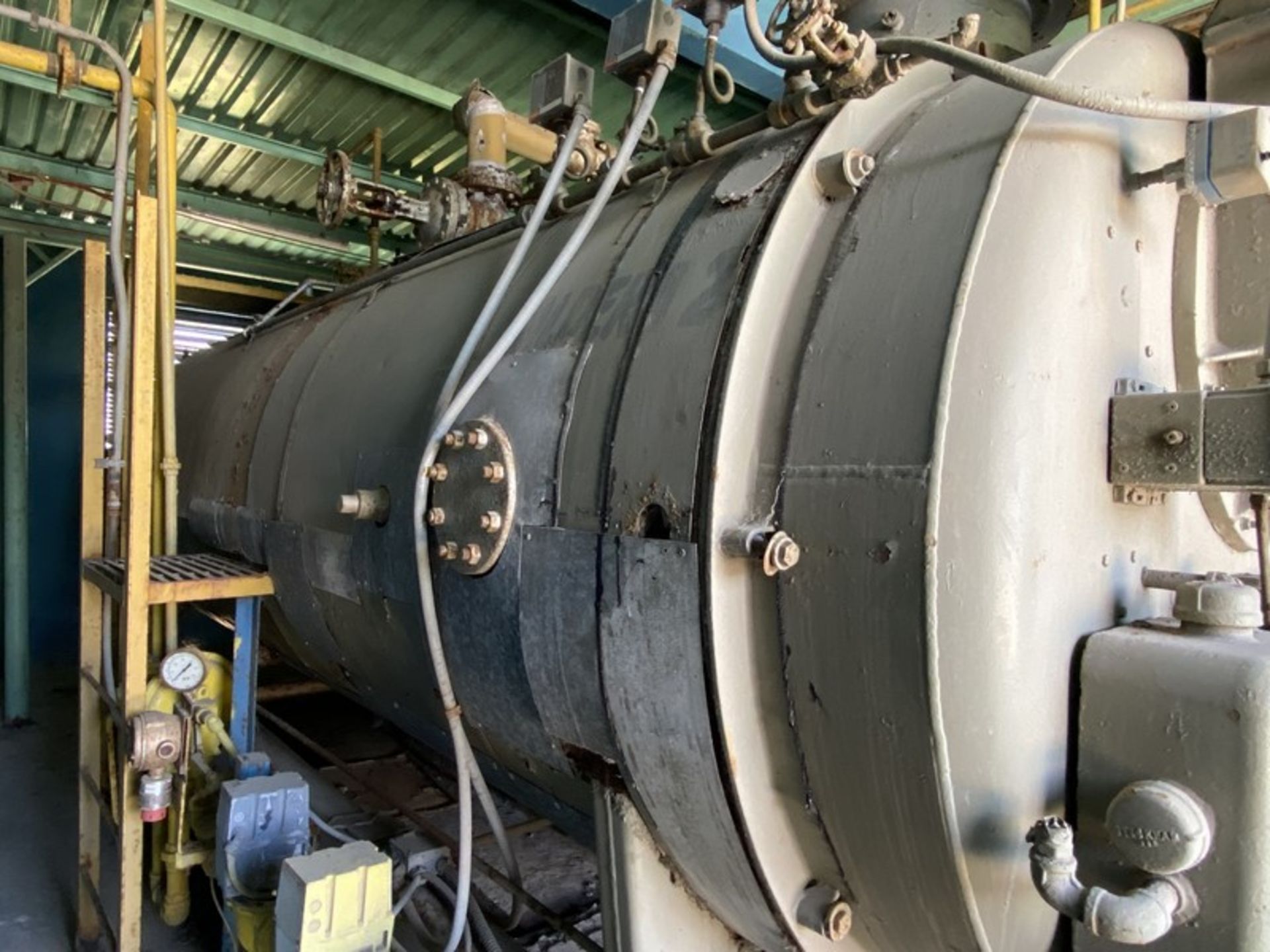 200 HP Cleaver Brooks Packaged Boiler. CB700-200, SN. L-88838, Natural gas fired. - Image 8 of 12