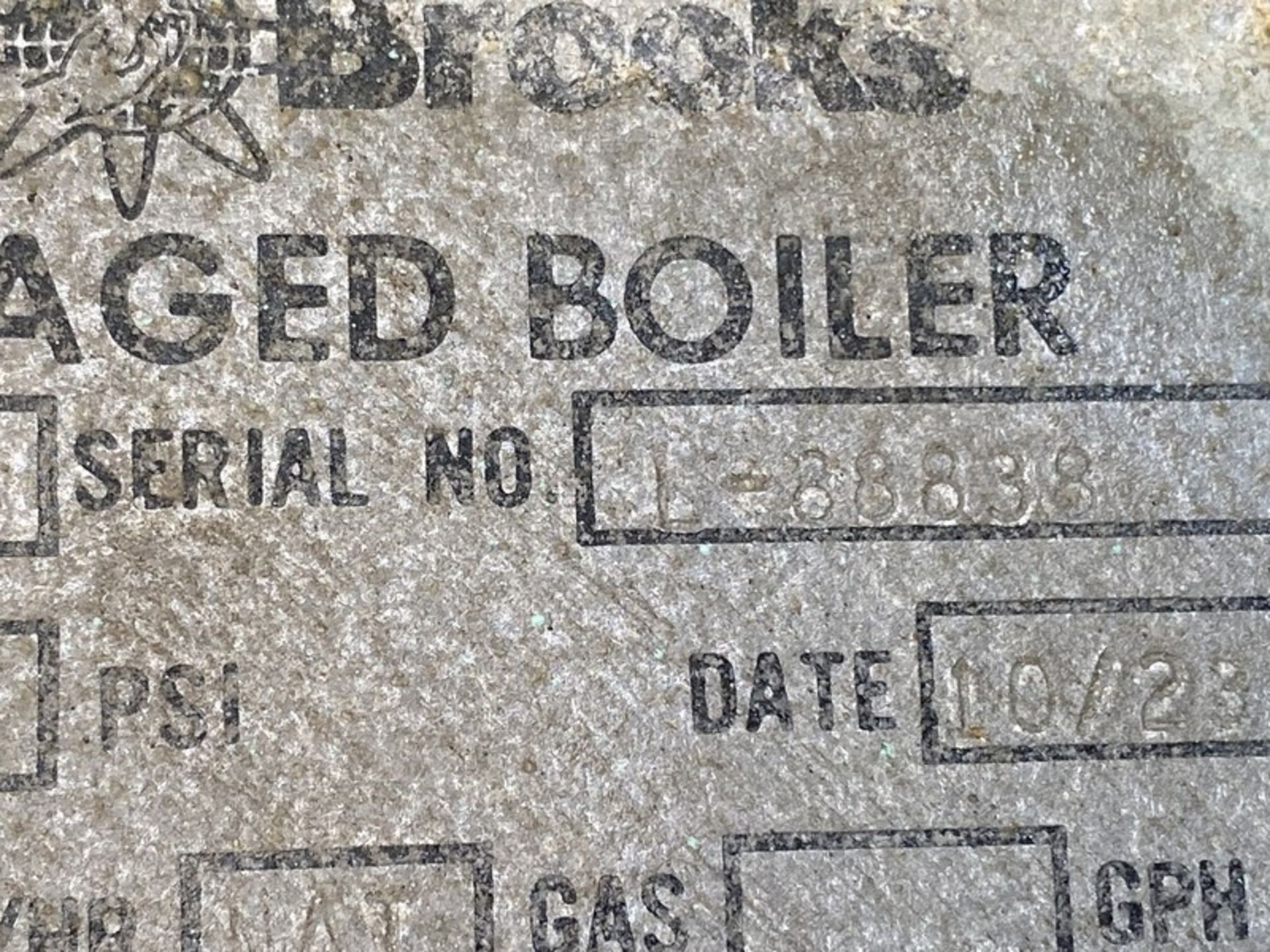 200 HP Cleaver Brooks Packaged Boiler. CB700-200, SN. L-88838, Natural gas fired. - Image 4 of 12