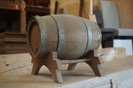 Oak barrel-H25x25