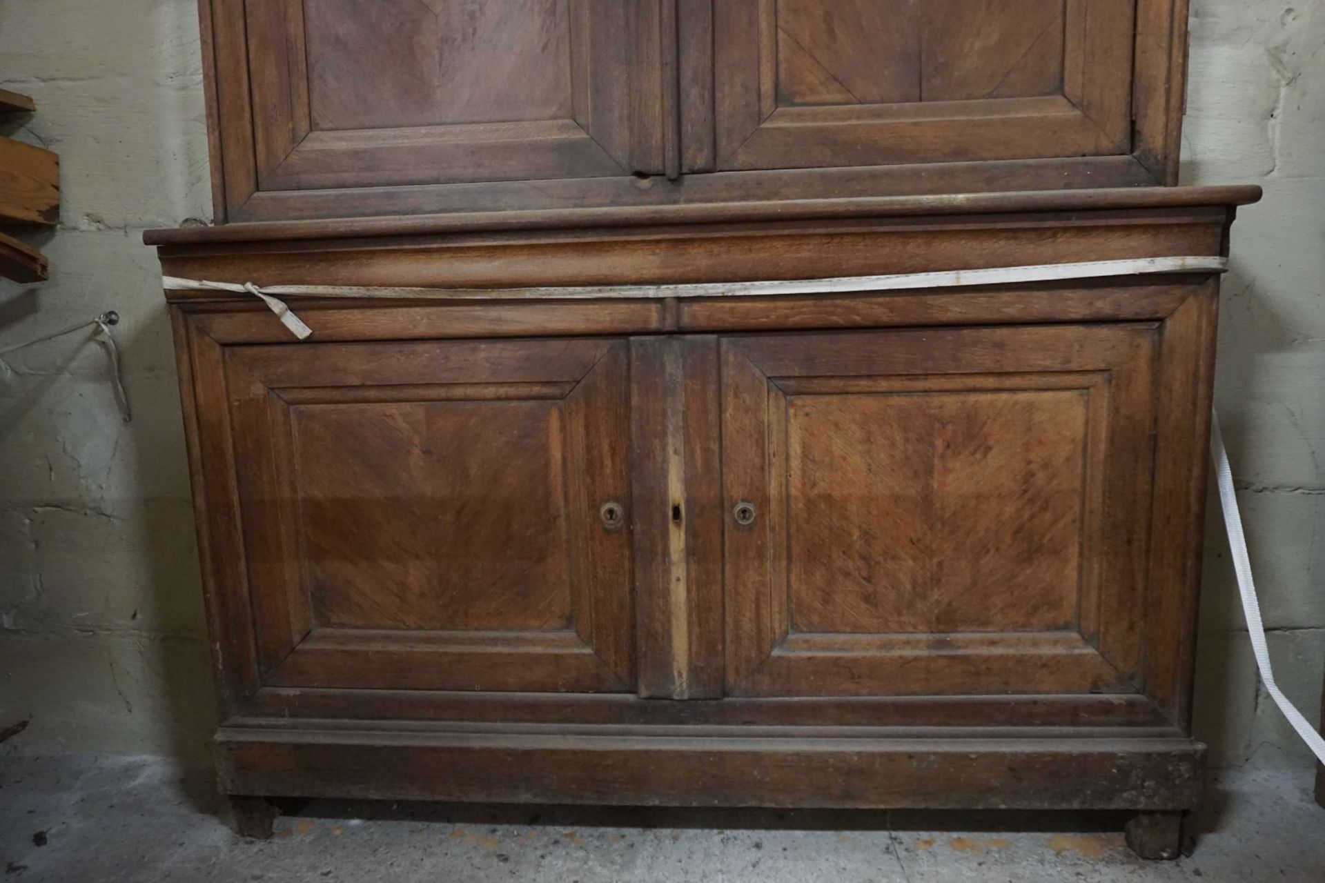 Oak cupboard-H245x150 - Image 2 of 2