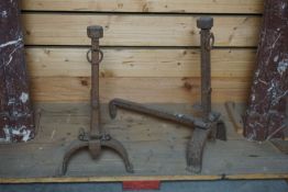 Pair of wrought iron andirons-H64x65