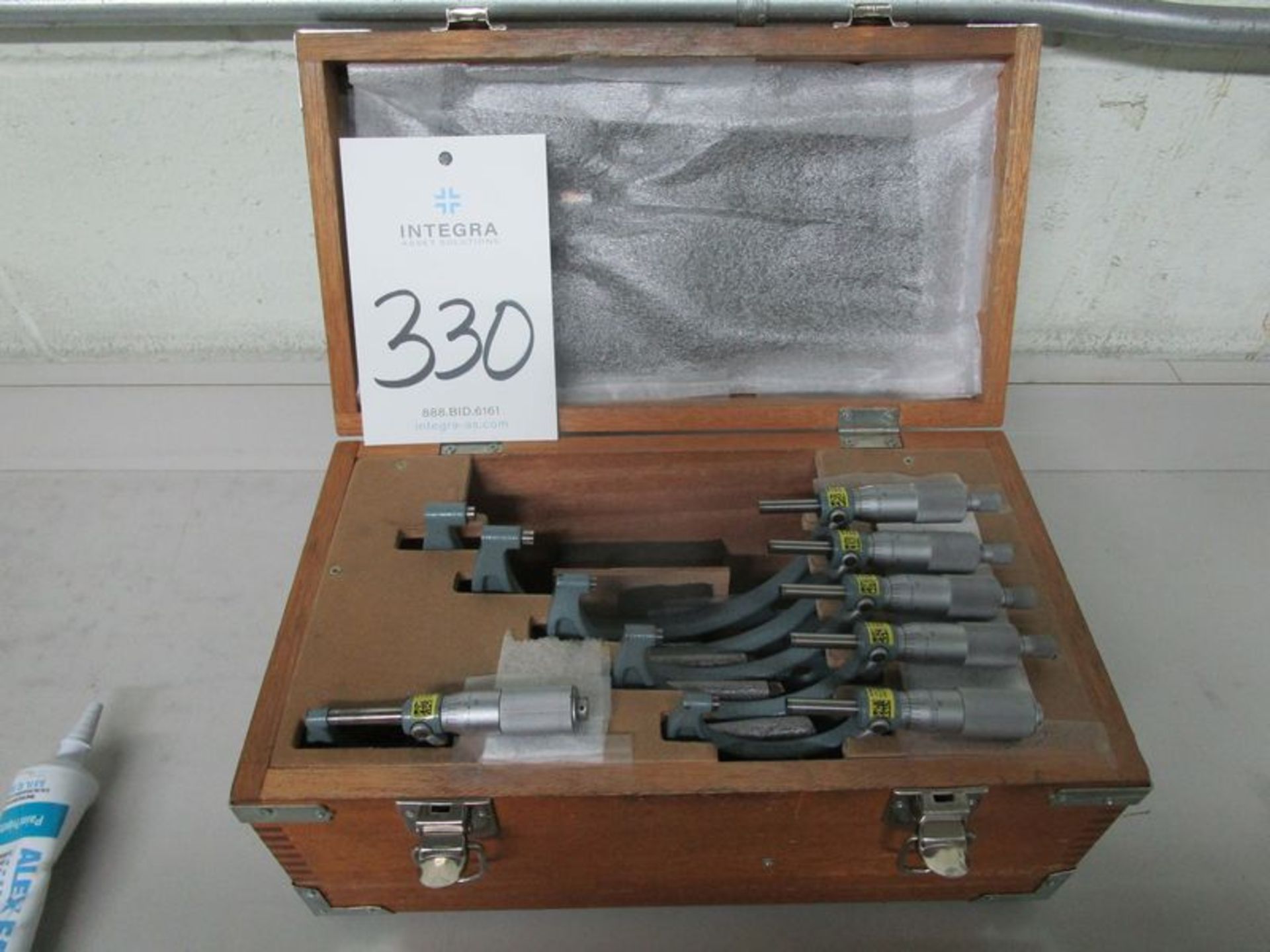 Mitutoyo 203, Outside Micrometer Set