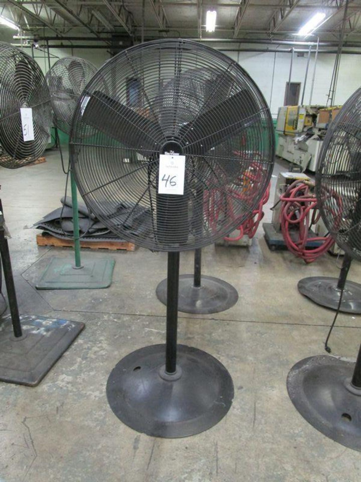 Garrison OSCP-30E 30" Pedestal Fan