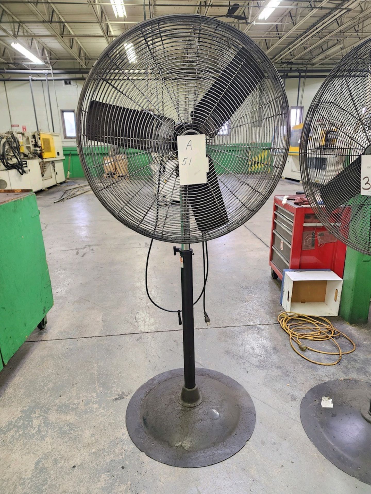 Garrison OSCP-30E 30" Pedestal Fan