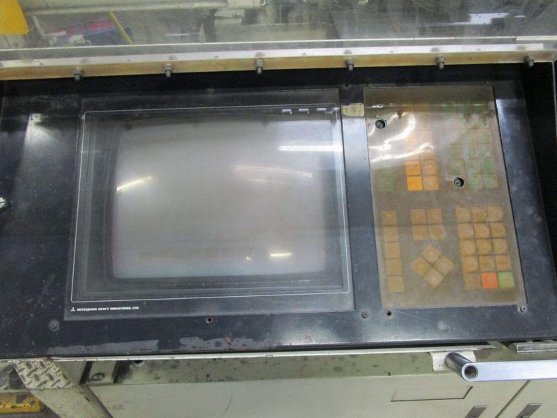 Mitsubishi 390MJ-40 390-Ton Plastic Injection Molding Machine, S/N 2G304498, 1995 - Image 3 of 7