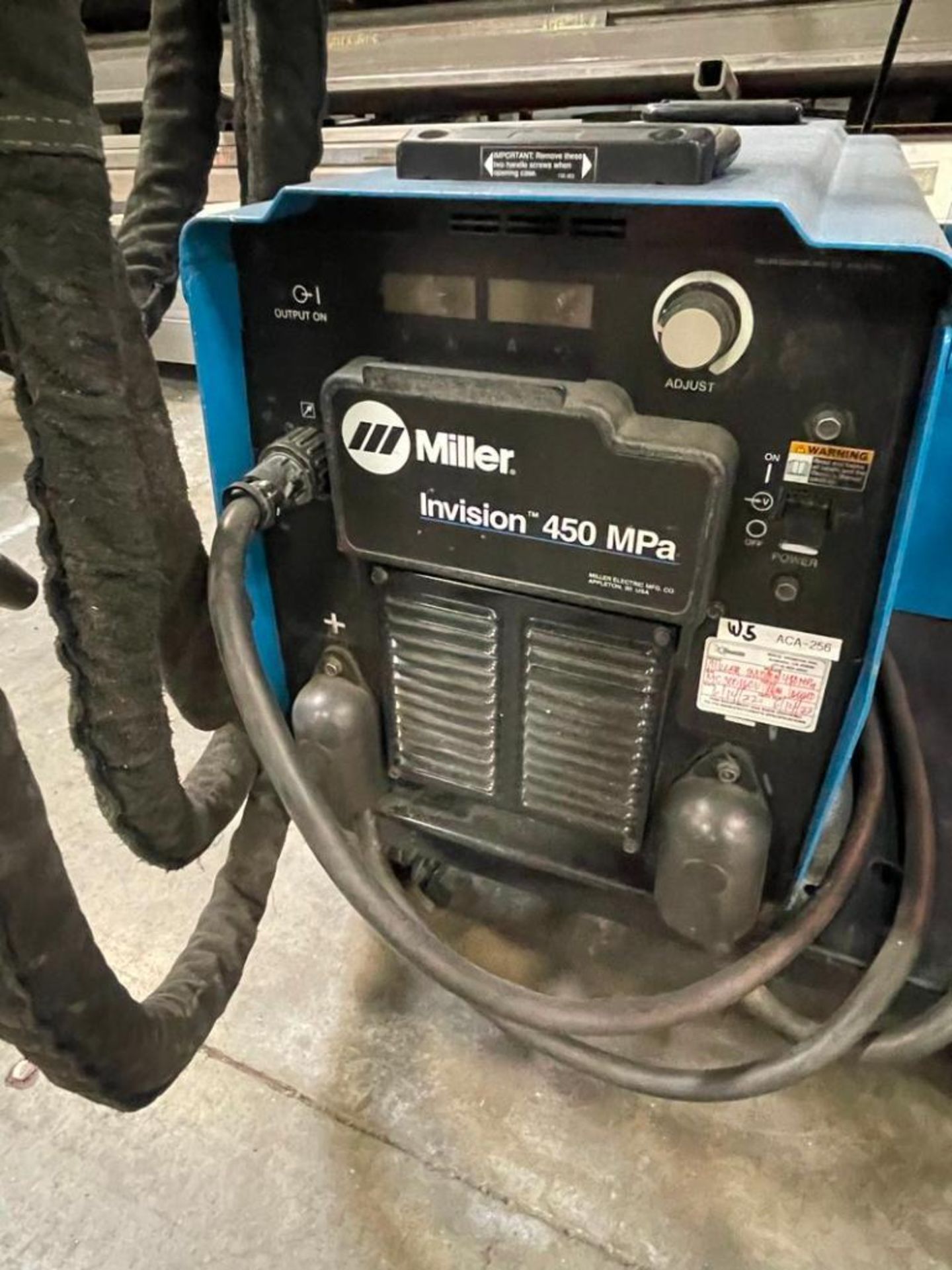 Miller Invision 450 MPa 450-Amp Welder - Image 2 of 7