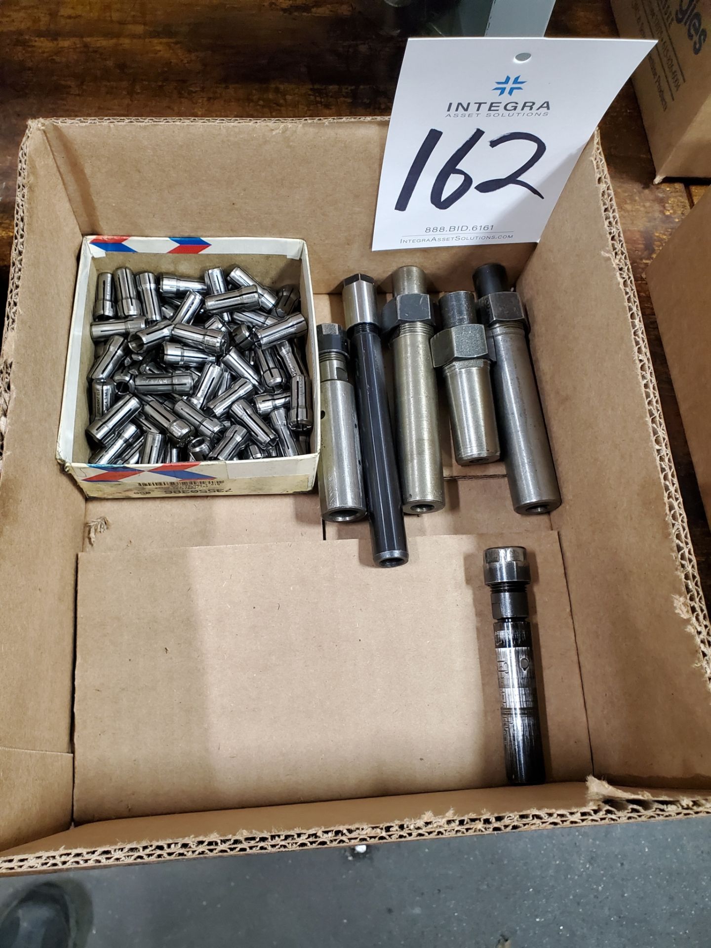 Lot of Assorted DA200 Collet Chucks and Collets