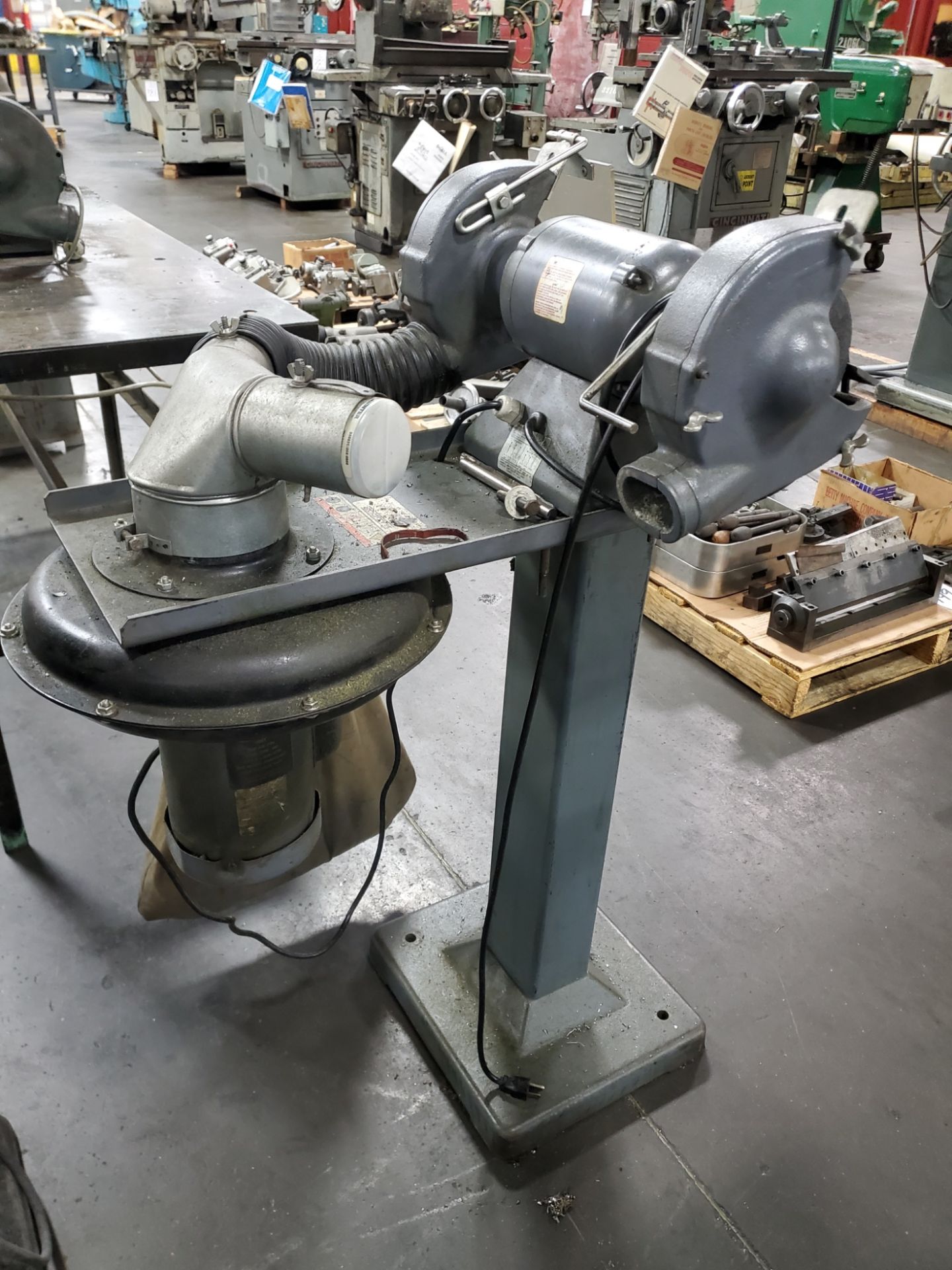 Baldor 7307 1/2-HP 6" Double End Pedestal Grinder - Image 2 of 2