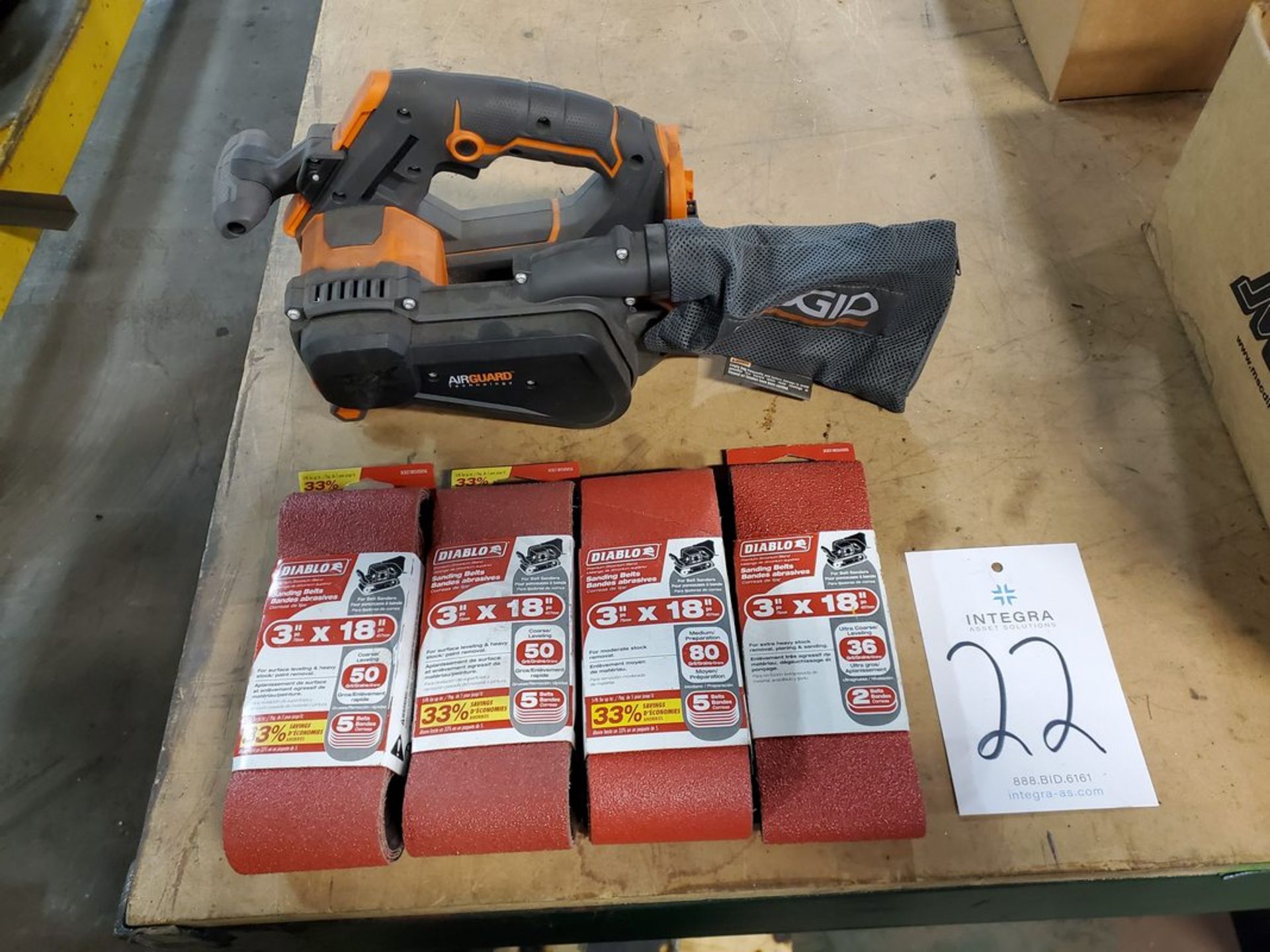 Ridgid R86065 3" x 18" Cordless Belt Sander - Image 2 of 2