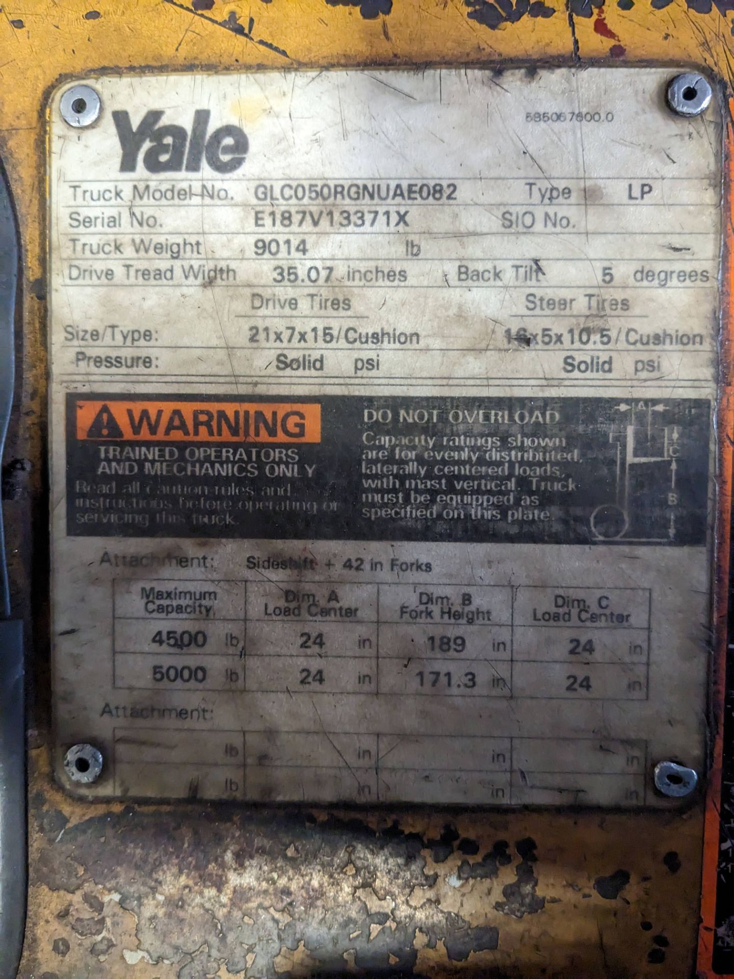 Yale GLC050RGNUAE082, 4,500 Lb. LPG Forklift Truck, S/N E187V13371X - Image 4 of 7