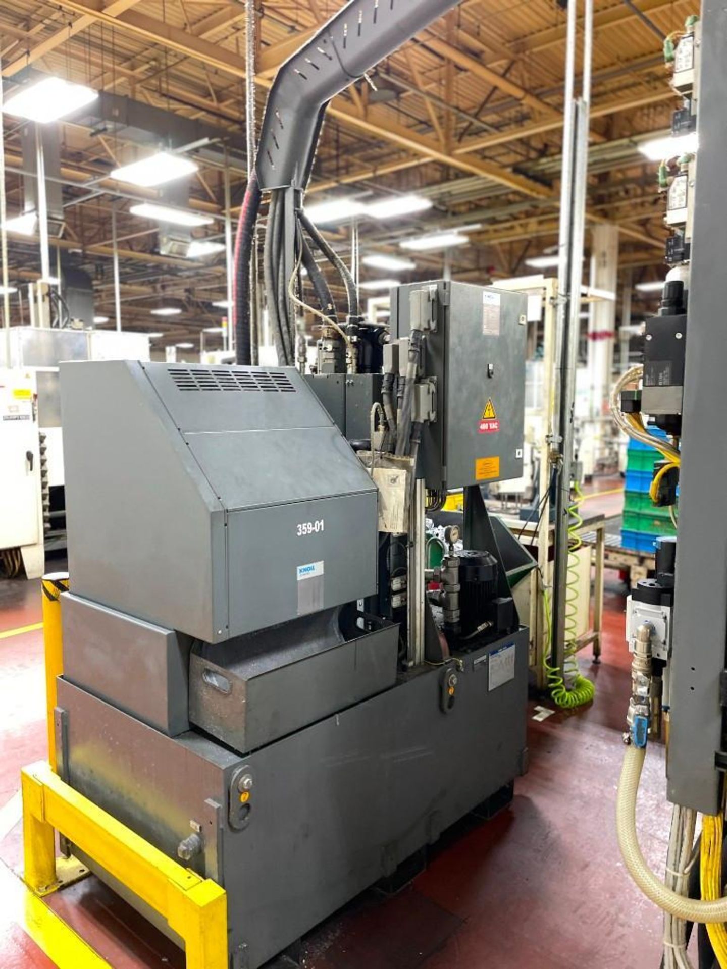 Chiron FZ-12W High Speed CNC Vertical Machining Center (LOCATION: DETROIT, MI) - Image 7 of 9