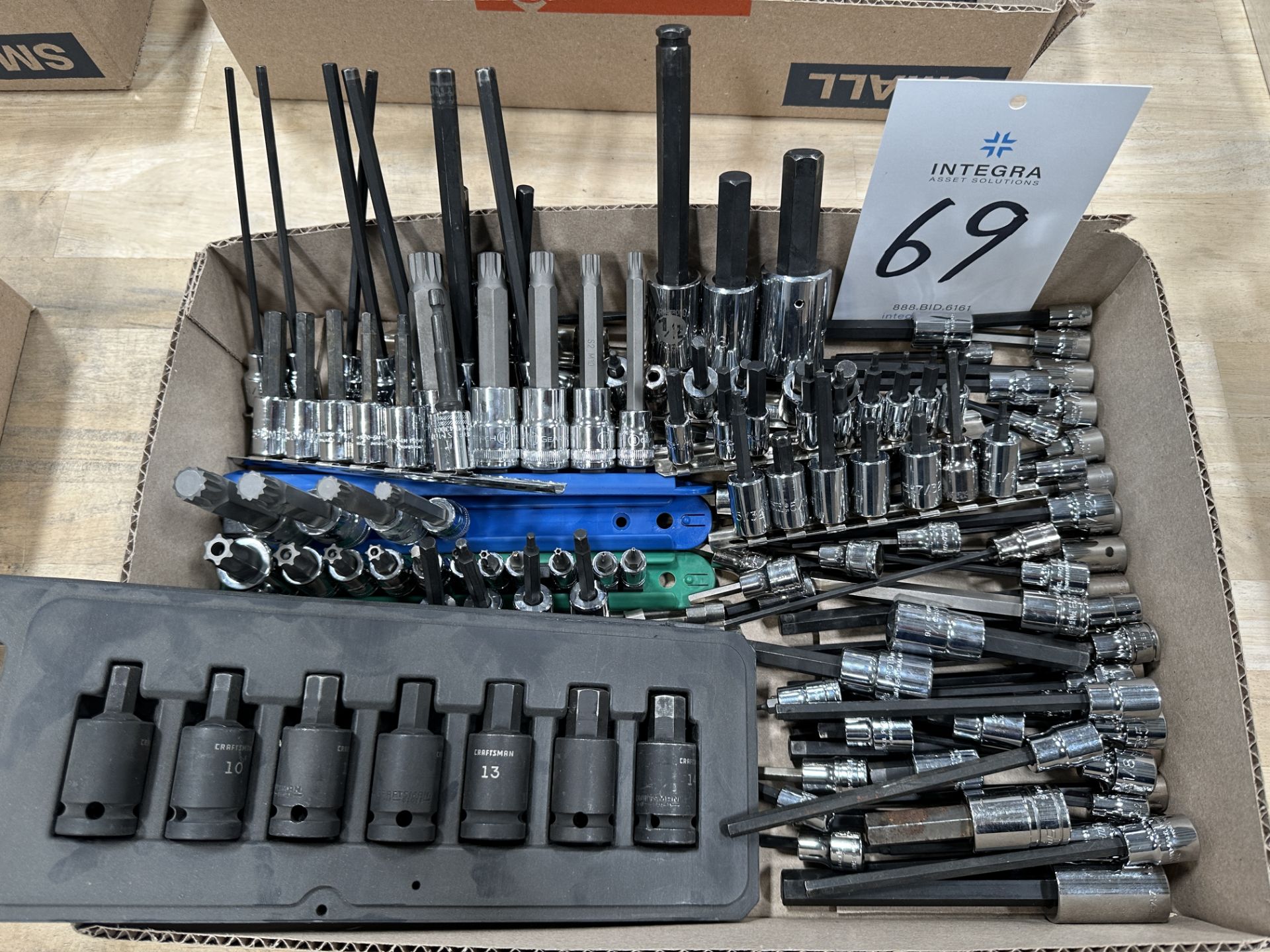 Lot of Assorted Sockets w/ Hex and Torx Bits