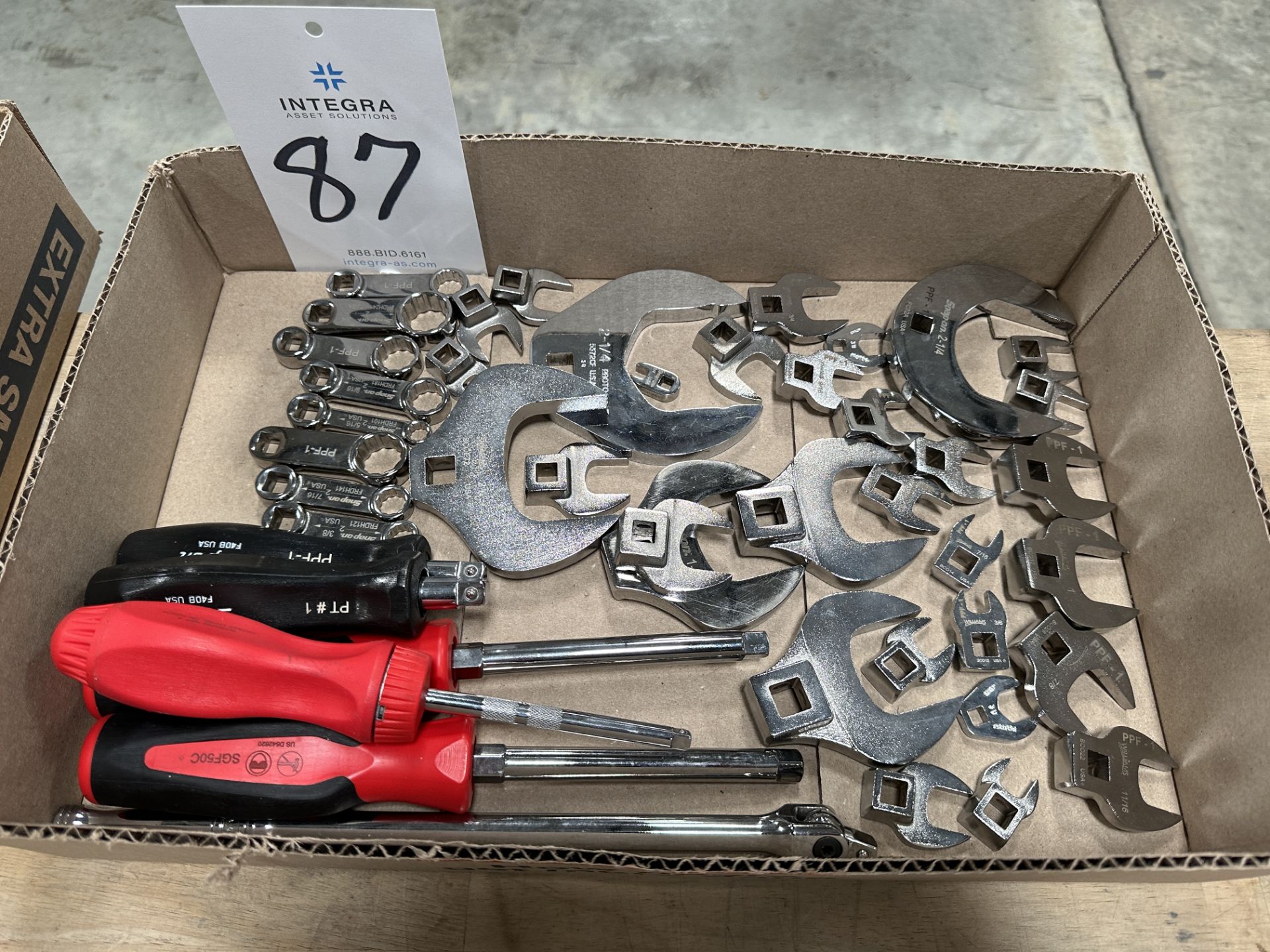 Lot of Assorted Ratchet Wrench Attachments w/ Drivers