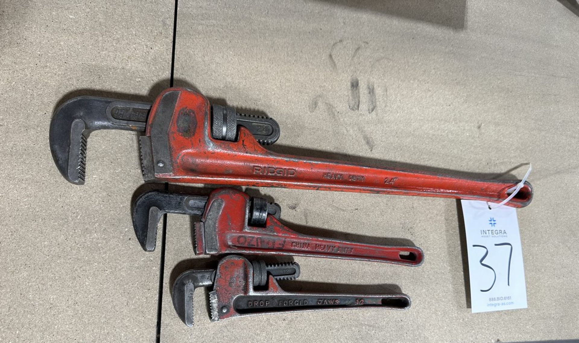 Lot of (3) Assorted Pipe Wrenches