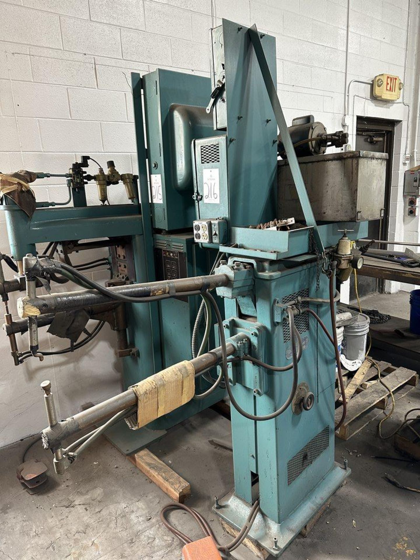 Rex Welder & Engineering FRU 20 KVA Spot Welder