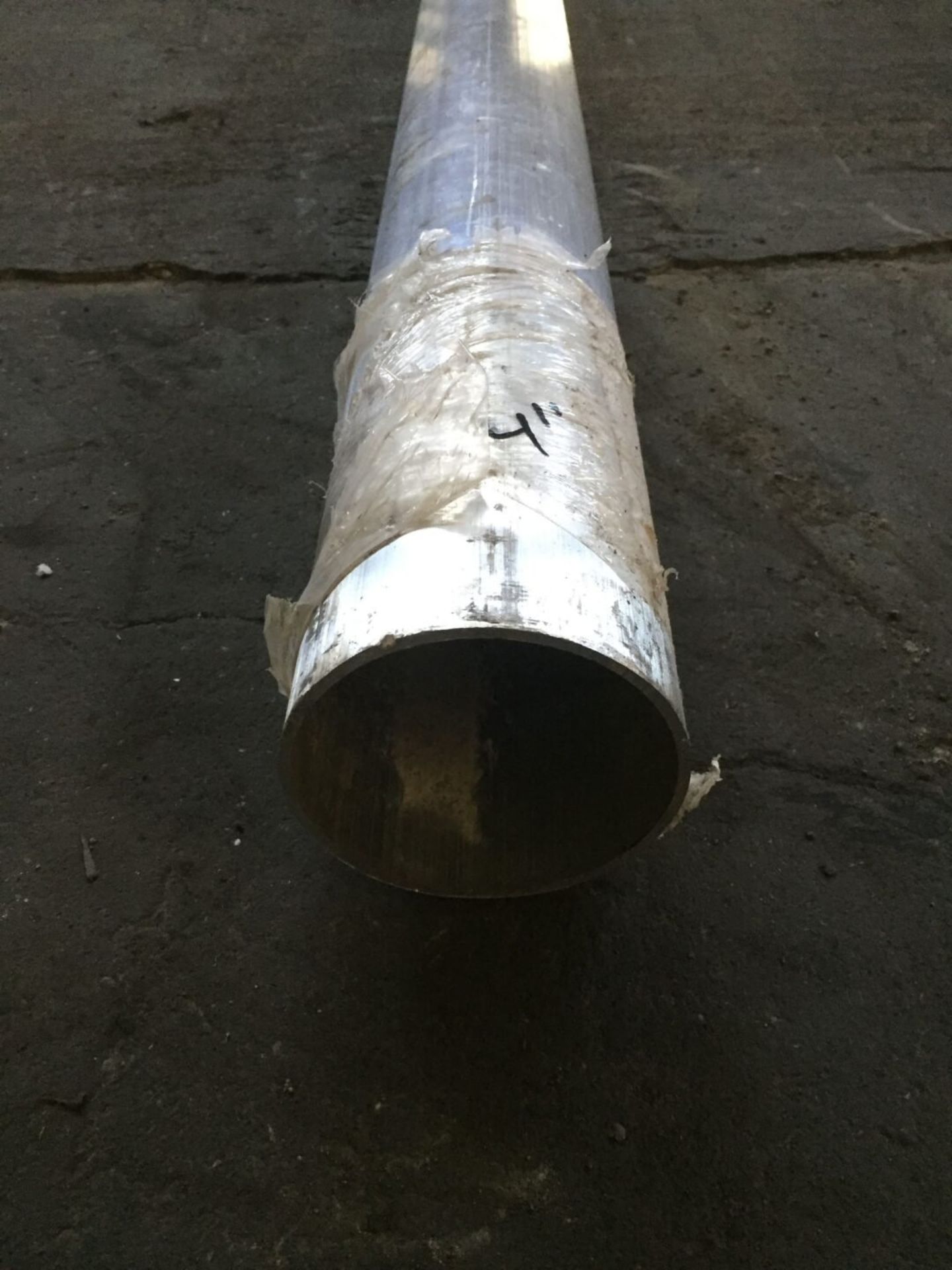 Aluminum Pipe 4" x 4" x 251" L - Image 4 of 4