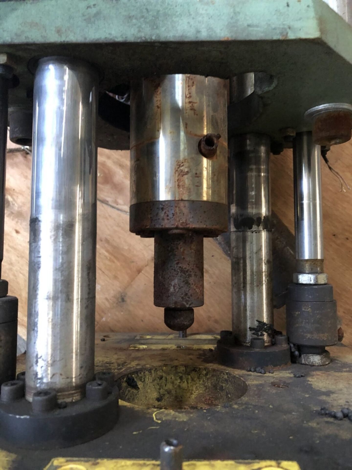 Hydraulic Press Cylinder - Image 4 of 8