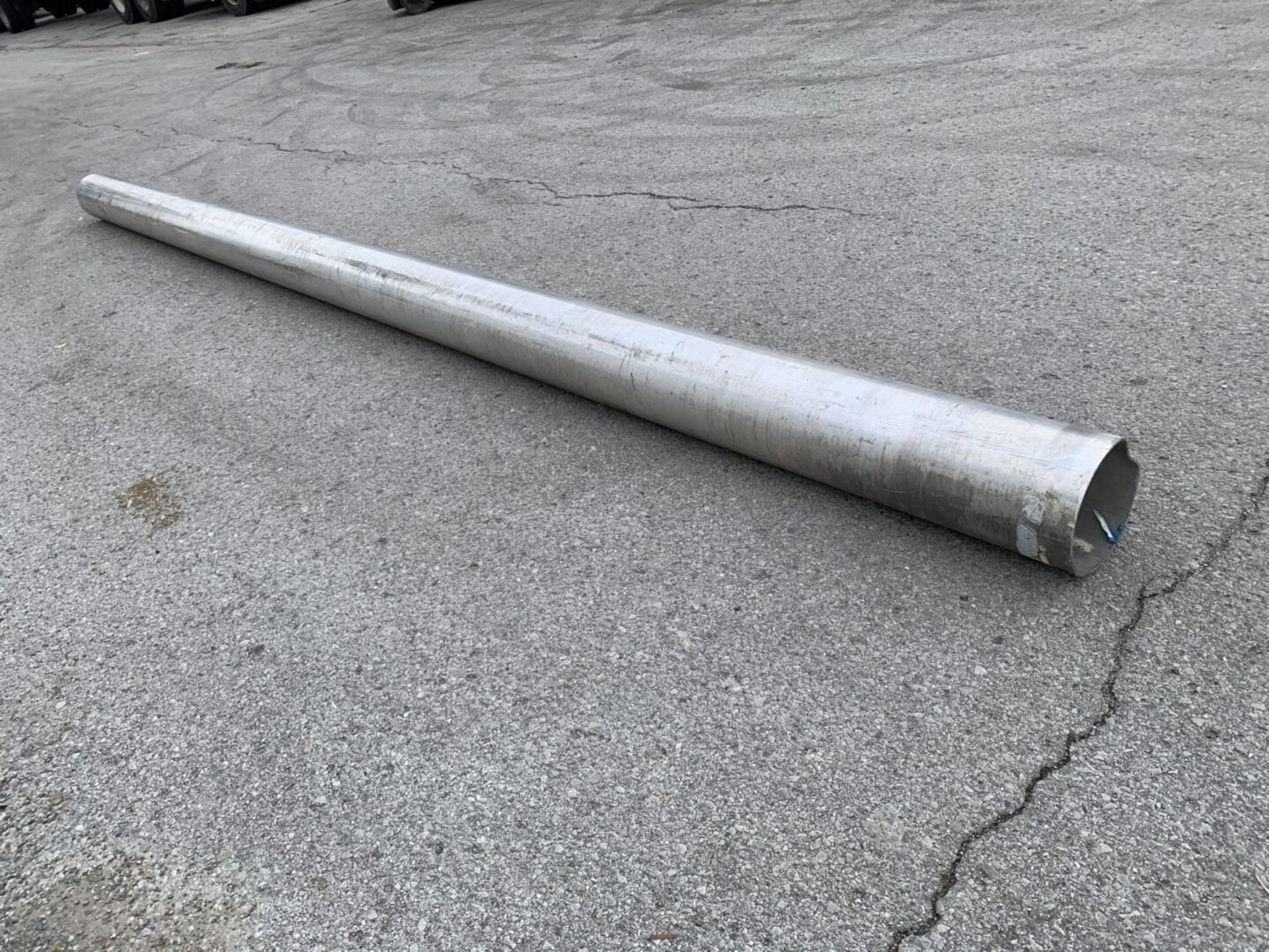 Aluminum Pipe 8.625" x 200" L