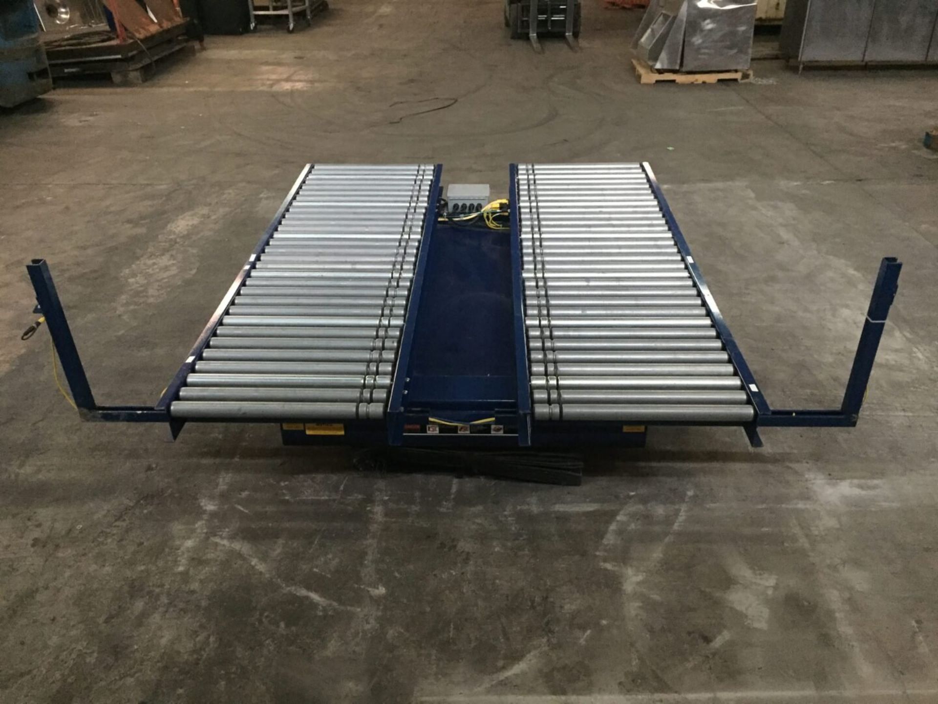 Southworth Lift Table Conveyor - Image 4 of 11