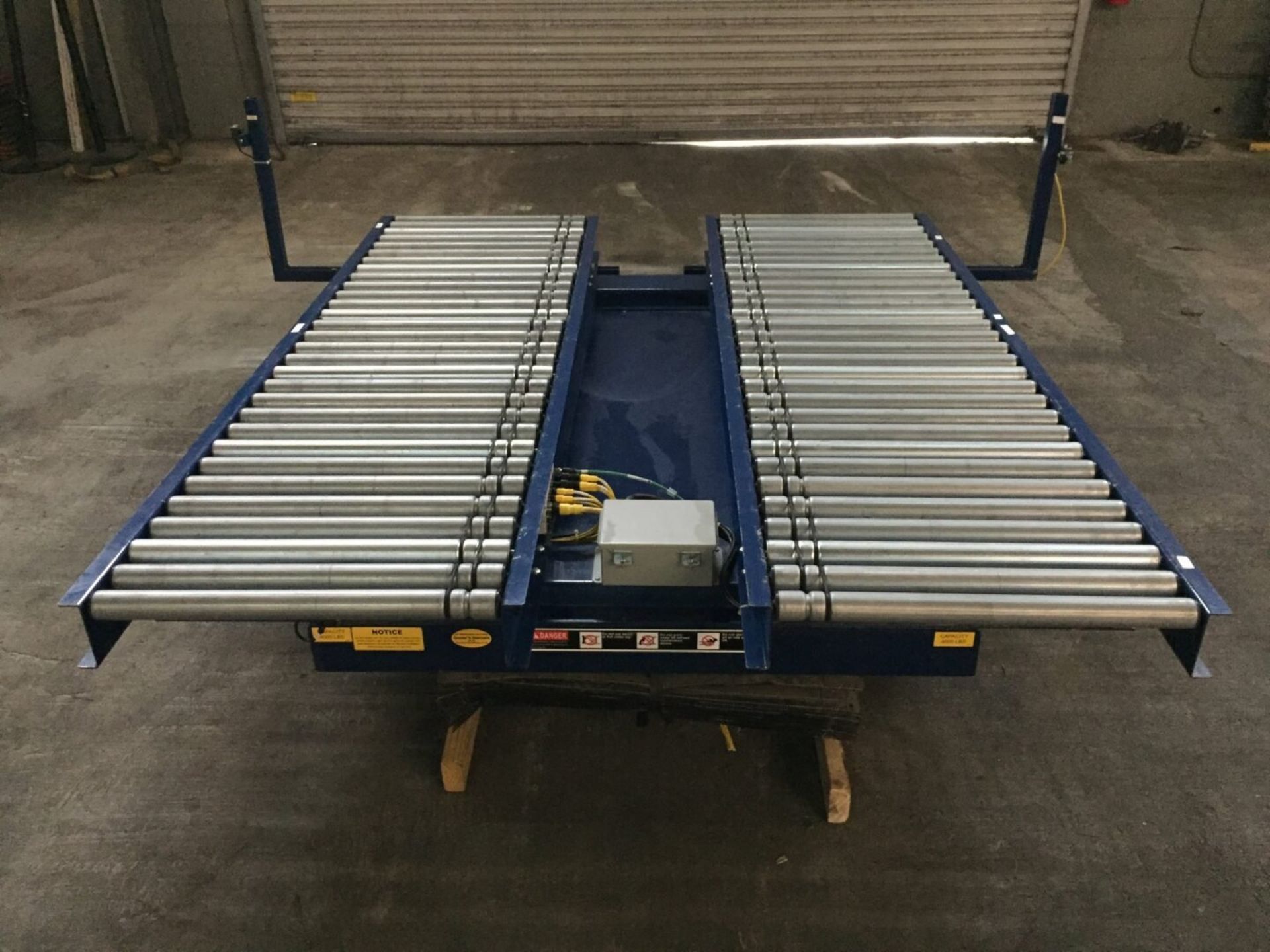 Southworth Lift Table Conveyor