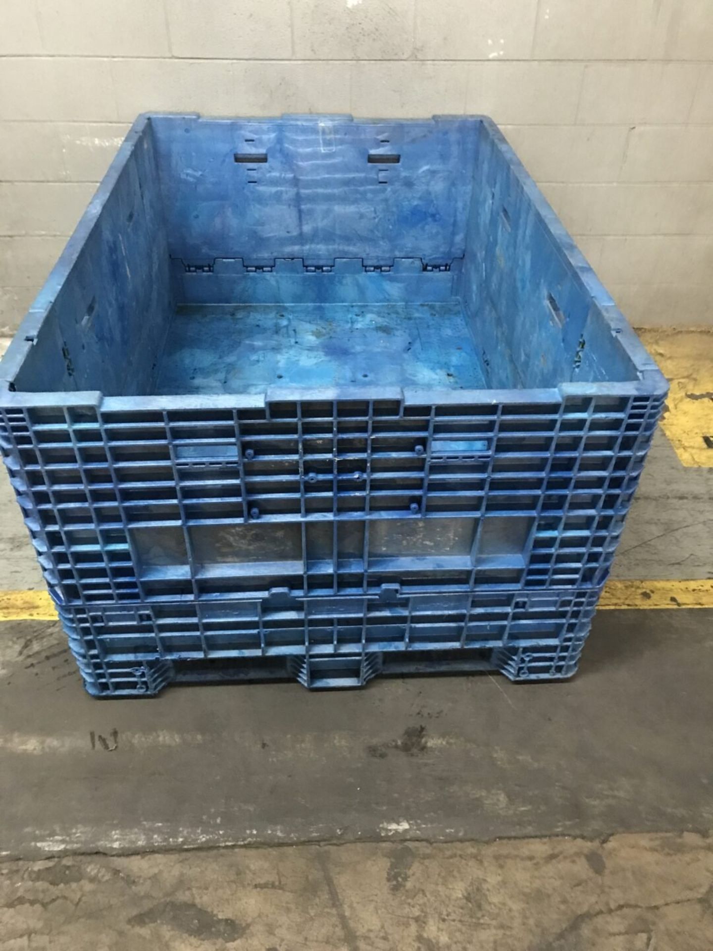 Lot of (4) Plastic Knockdown Shipping Crate - Image 5 of 10